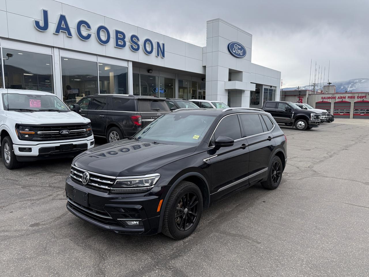 2021 Volkswagen Tiguan Highline Photo0