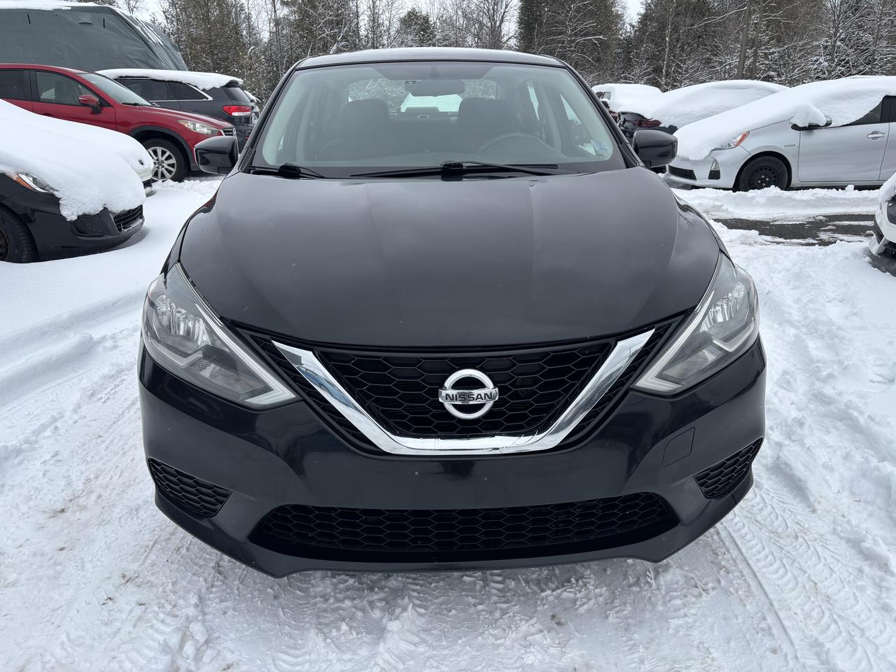 2016 Nissan Sentra S Photo