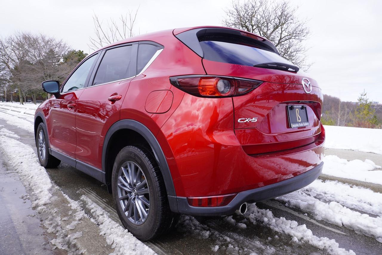2017 Mazda CX-5 RARE / 6 SPD MANUAL / NO ACCIDENTS / STUNNING SUV Photo2