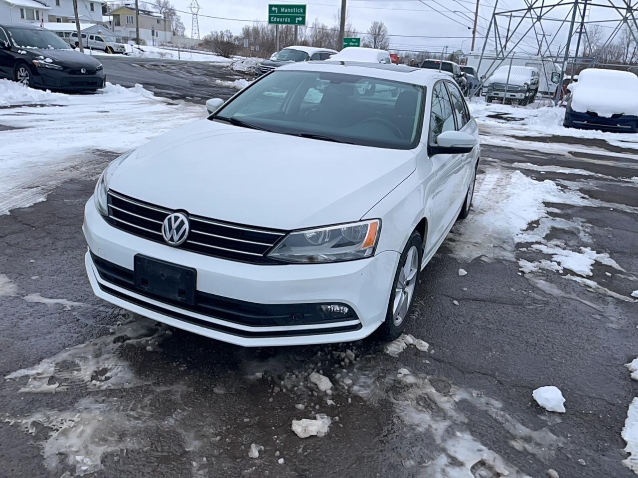 2016 Volkswagen Jetta 1.8T Sport Photo