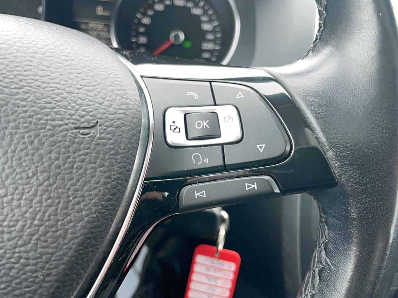 2016 Volkswagen Jetta 1.8T Sport Photo