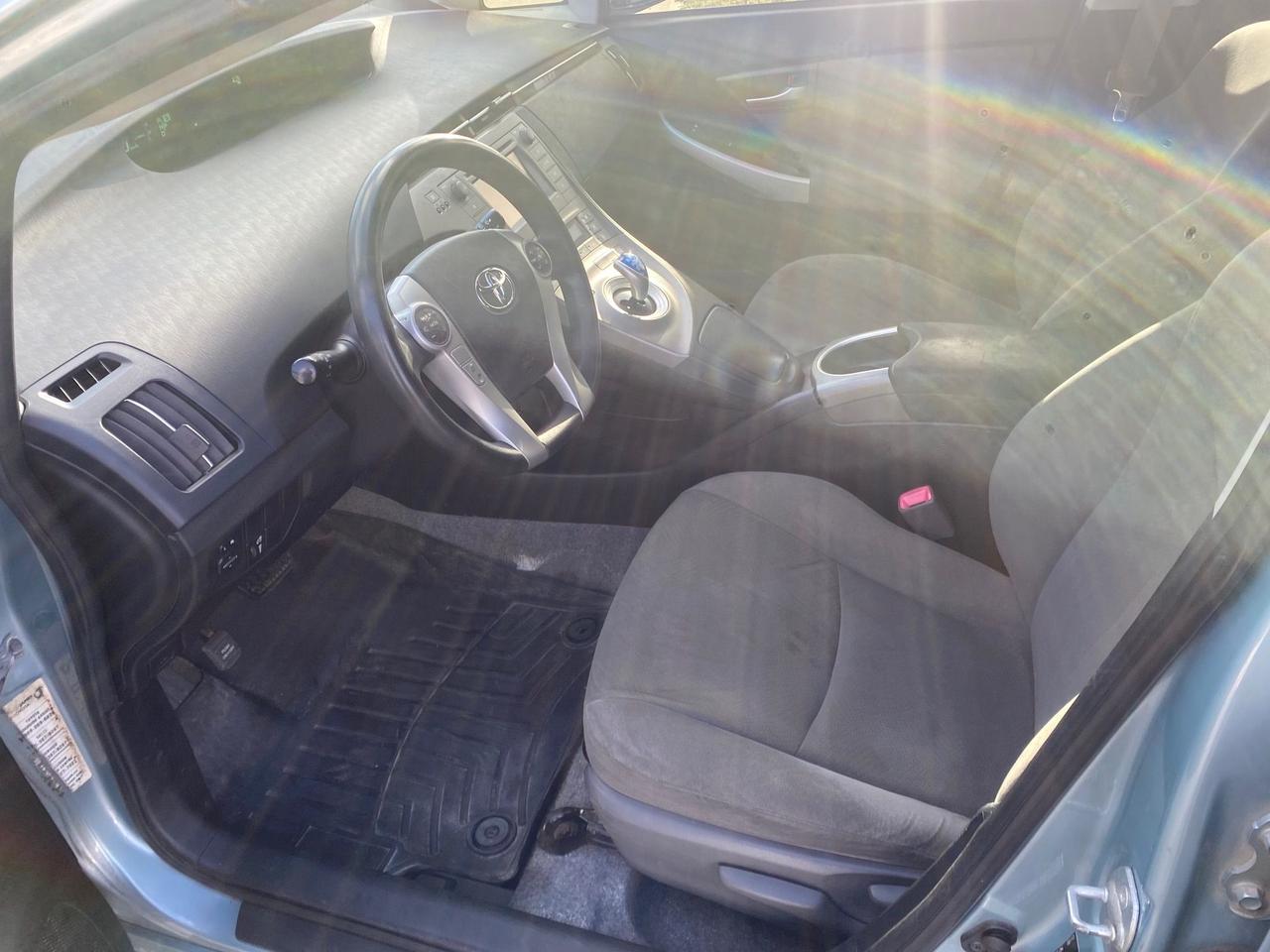 2012 Toyota Prius Base Photo