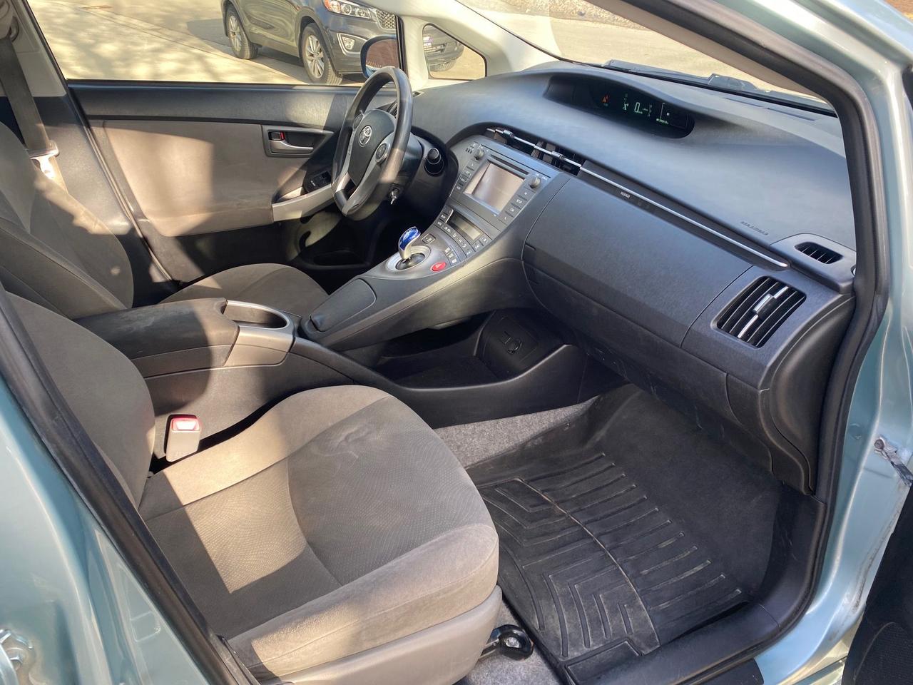 2012 Toyota Prius Base Photo