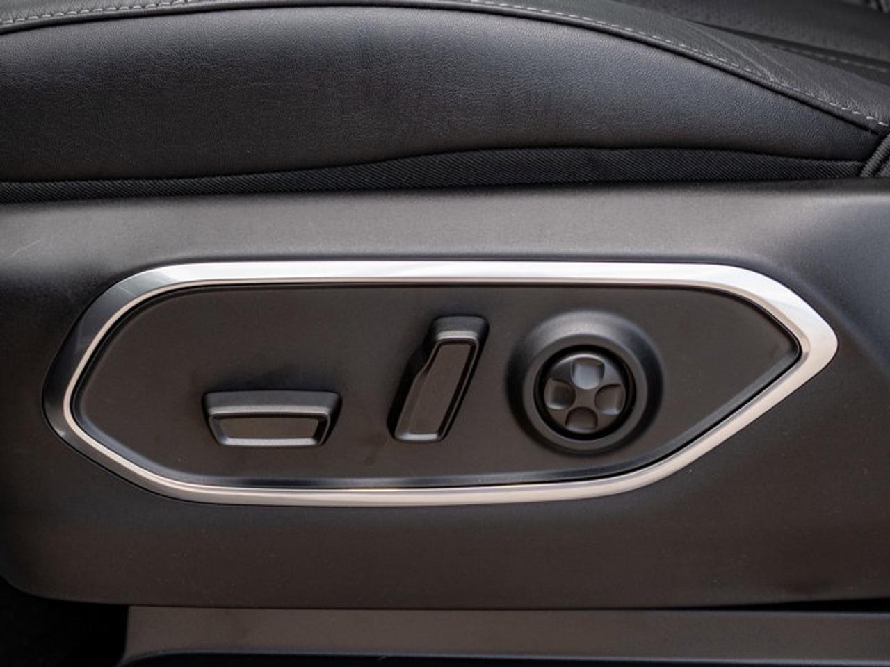 2026 Jeep Grand Wagoneer Limited Altitude Photo