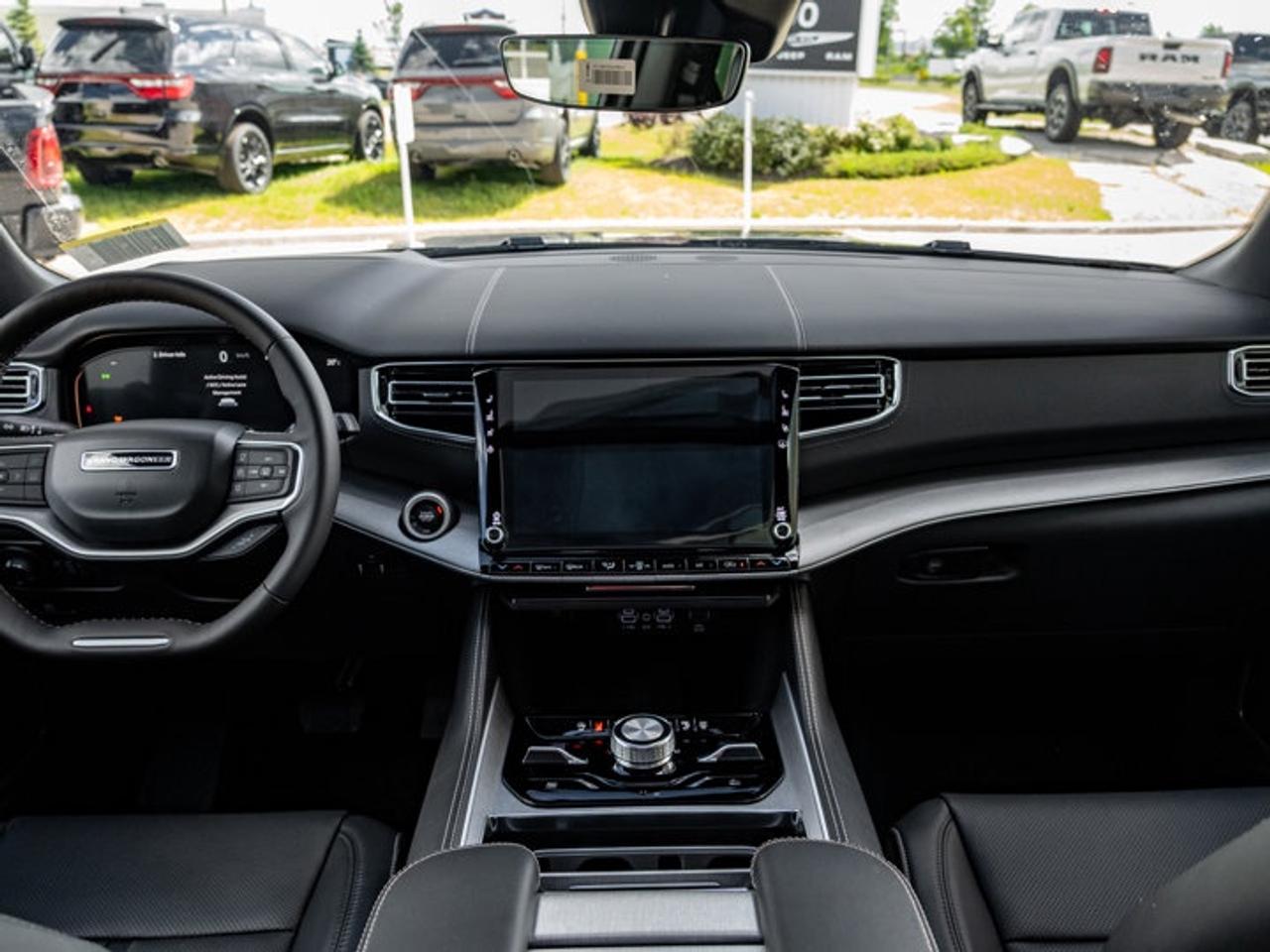 2026 Jeep Grand Wagoneer Limited Altitude Photo
