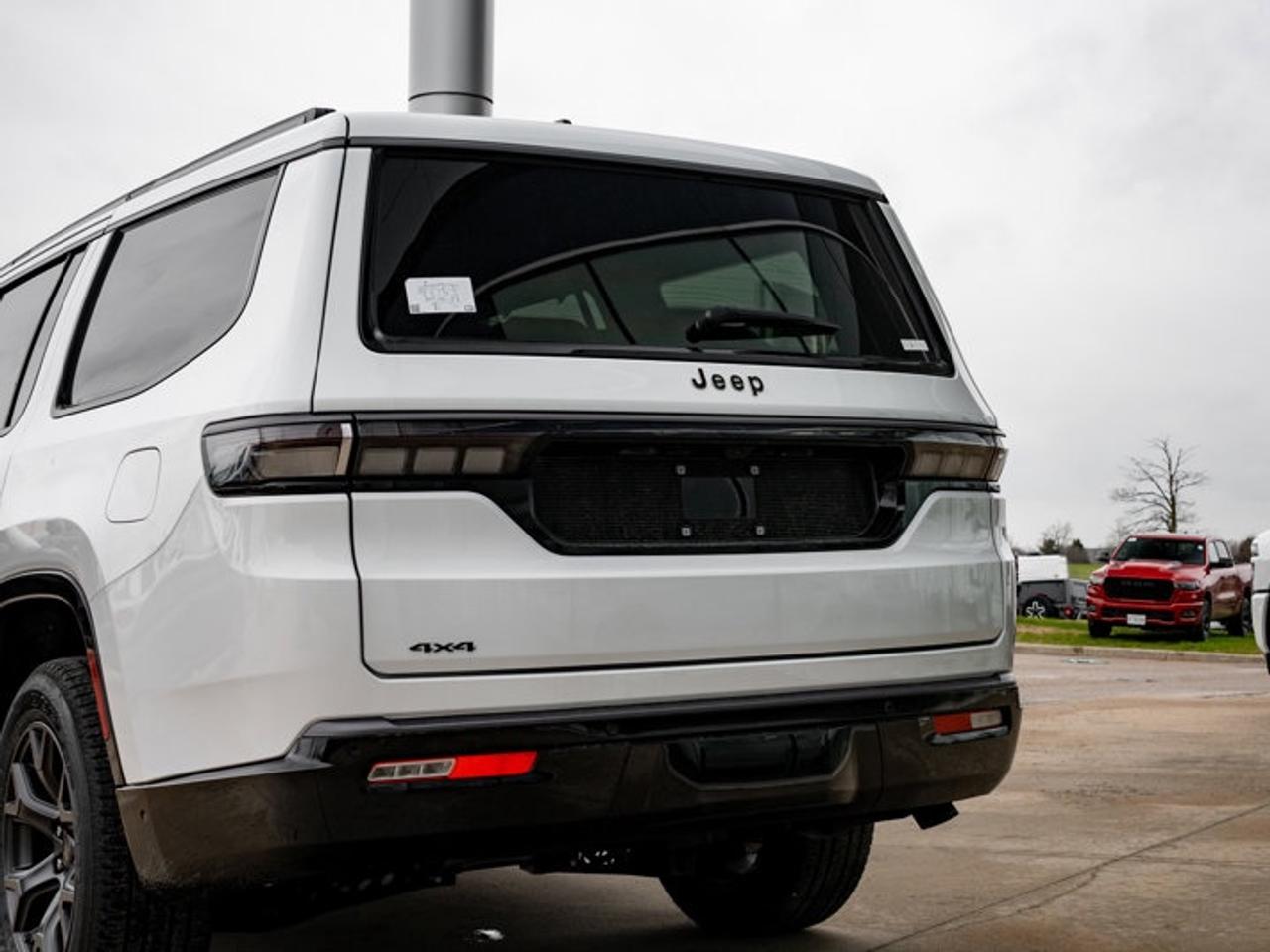 2026 Jeep Grand Wagoneer Limited Altitude Photo