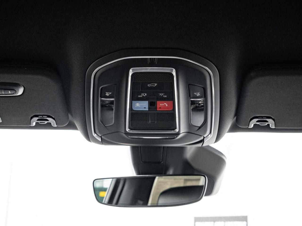 2026 Jeep Grand Wagoneer Limited Altitude Photo