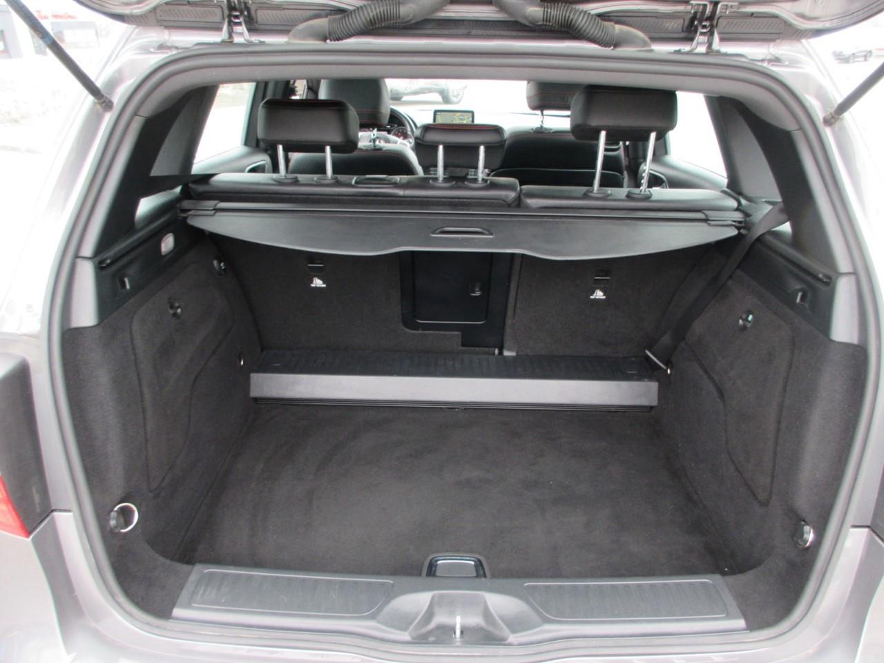 2016 Mercedes-Benz B-Class Sports Tourer Photo4