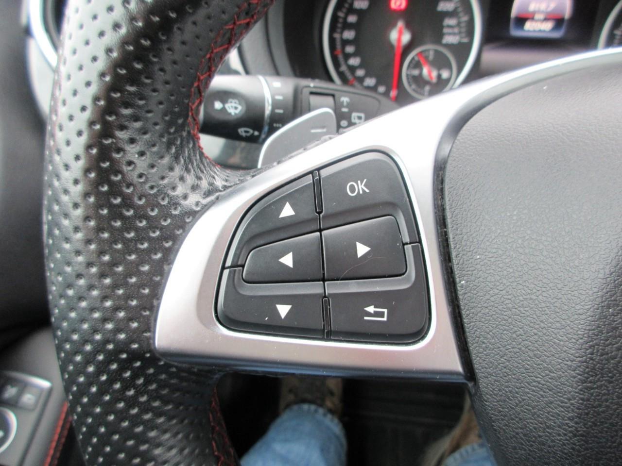 2016 Mercedes-Benz B-Class Sports Tourer Photo