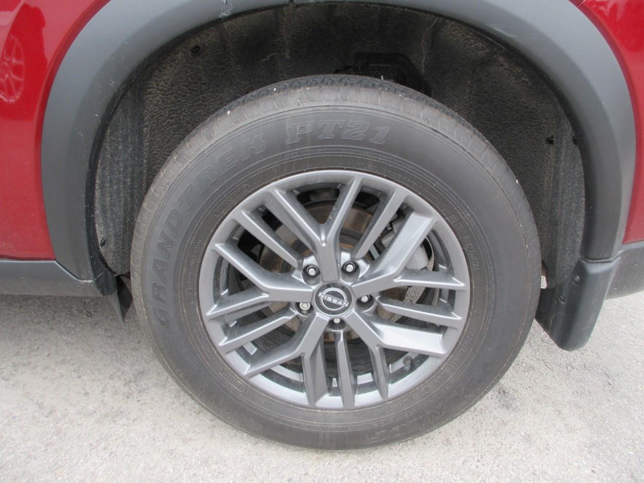 2024 Nissan Rogue S Photo