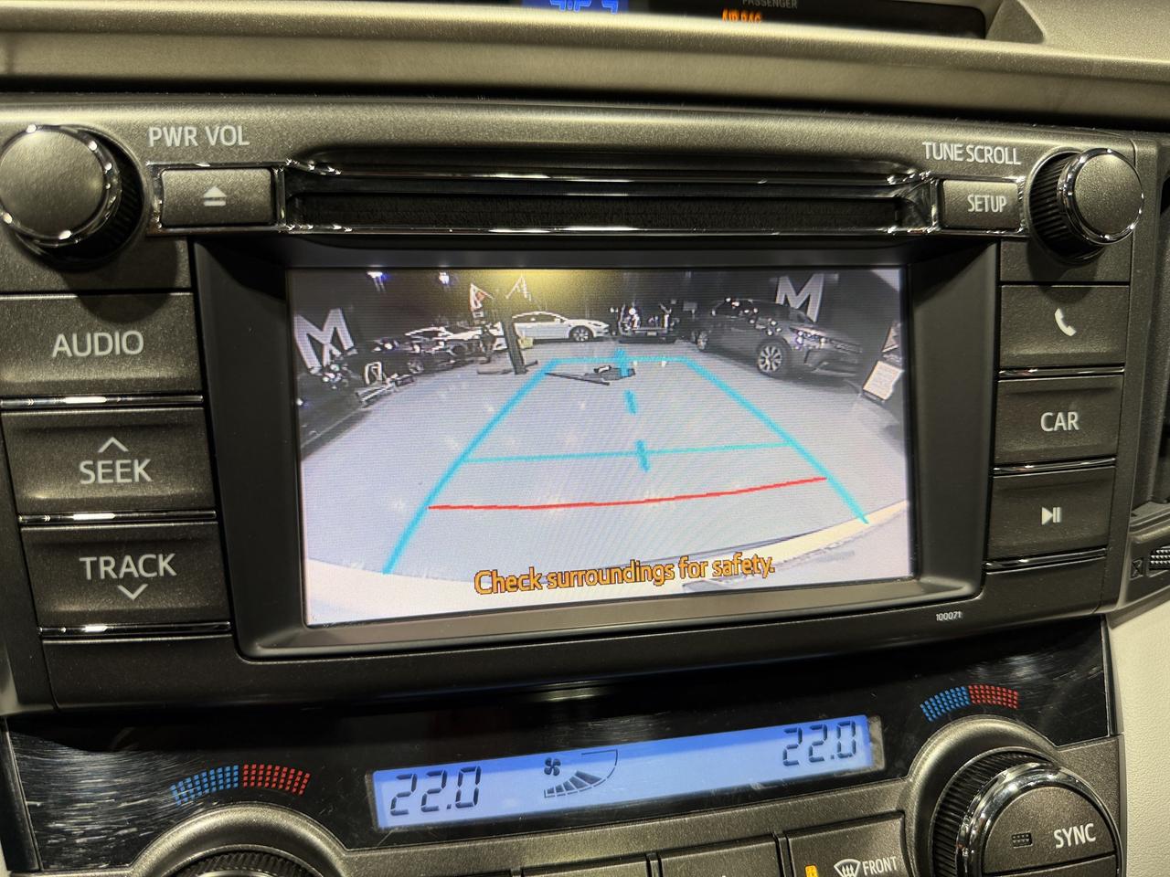 2013 Toyota RAV4 AWD 4dr XLE Photo