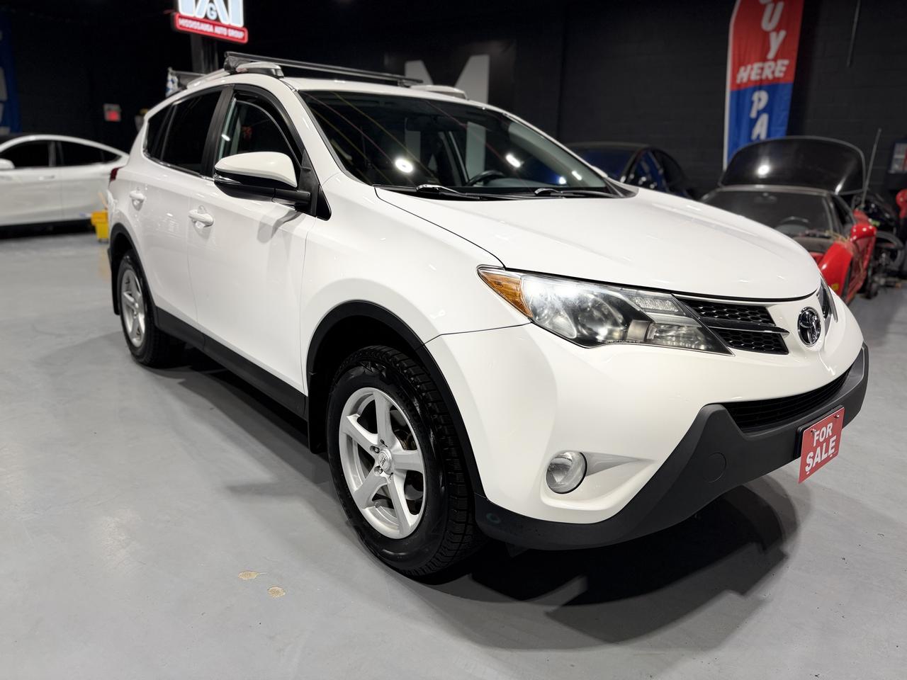 2013 Toyota RAV4 AWD 4dr XLE Photo