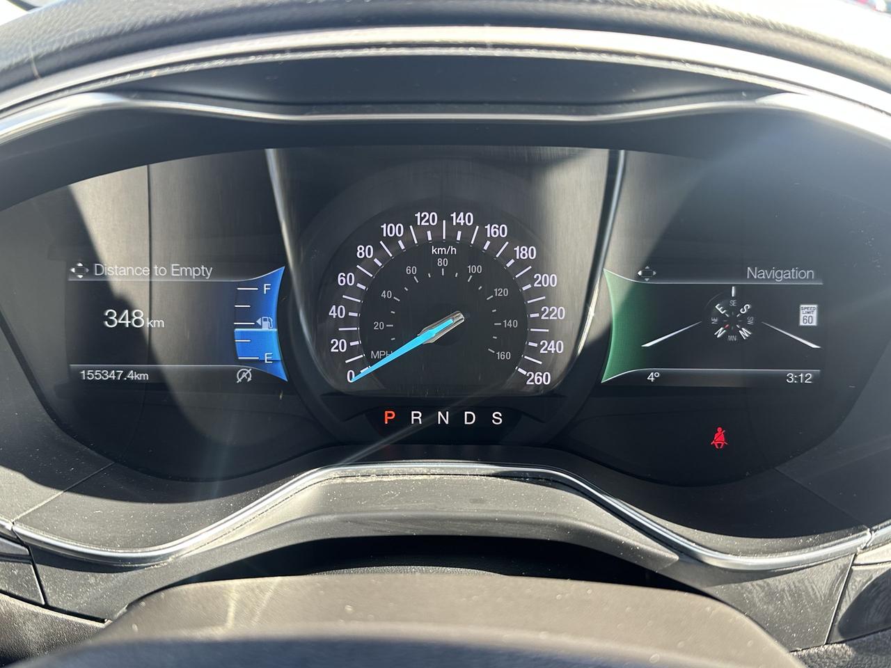 2015 Ford Fusion SE Photo