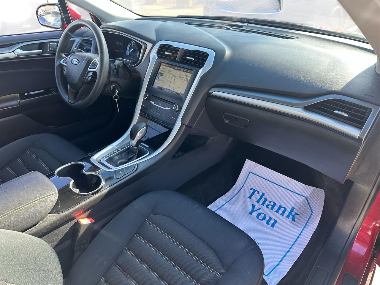 2015 Ford Fusion SE Photo