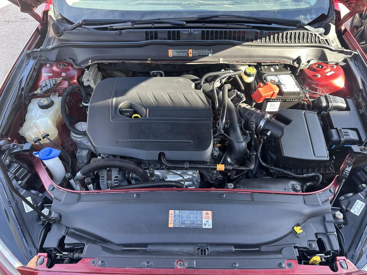 2015 Ford Fusion SE Photo