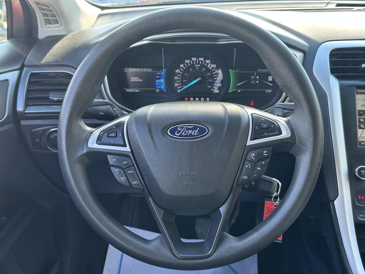 2015 Ford Fusion SE Photo