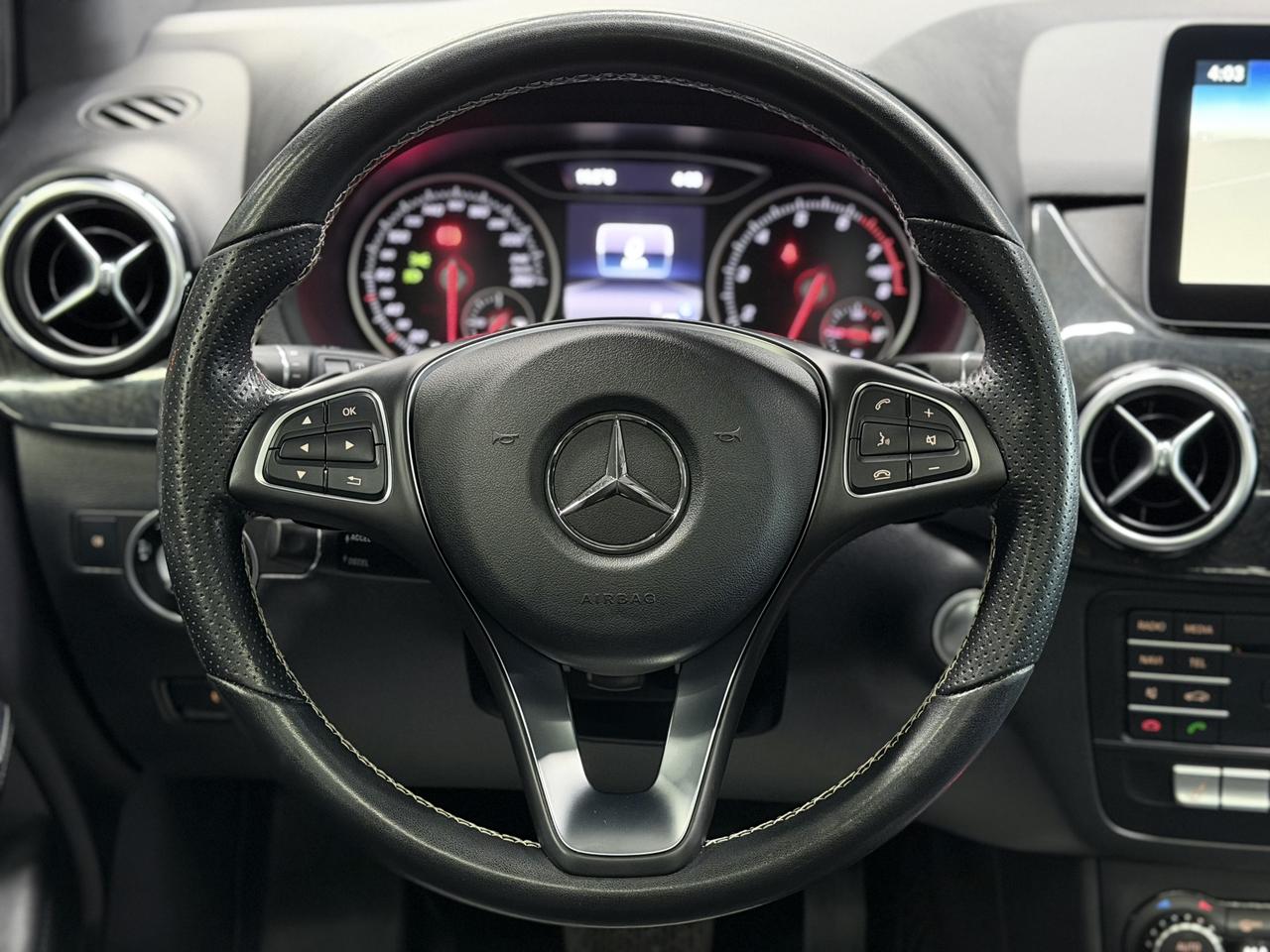 2018 Mercedes-Benz B250 4MATIC|NAV|BACKUP|PANO|FCW|BSM| Photo