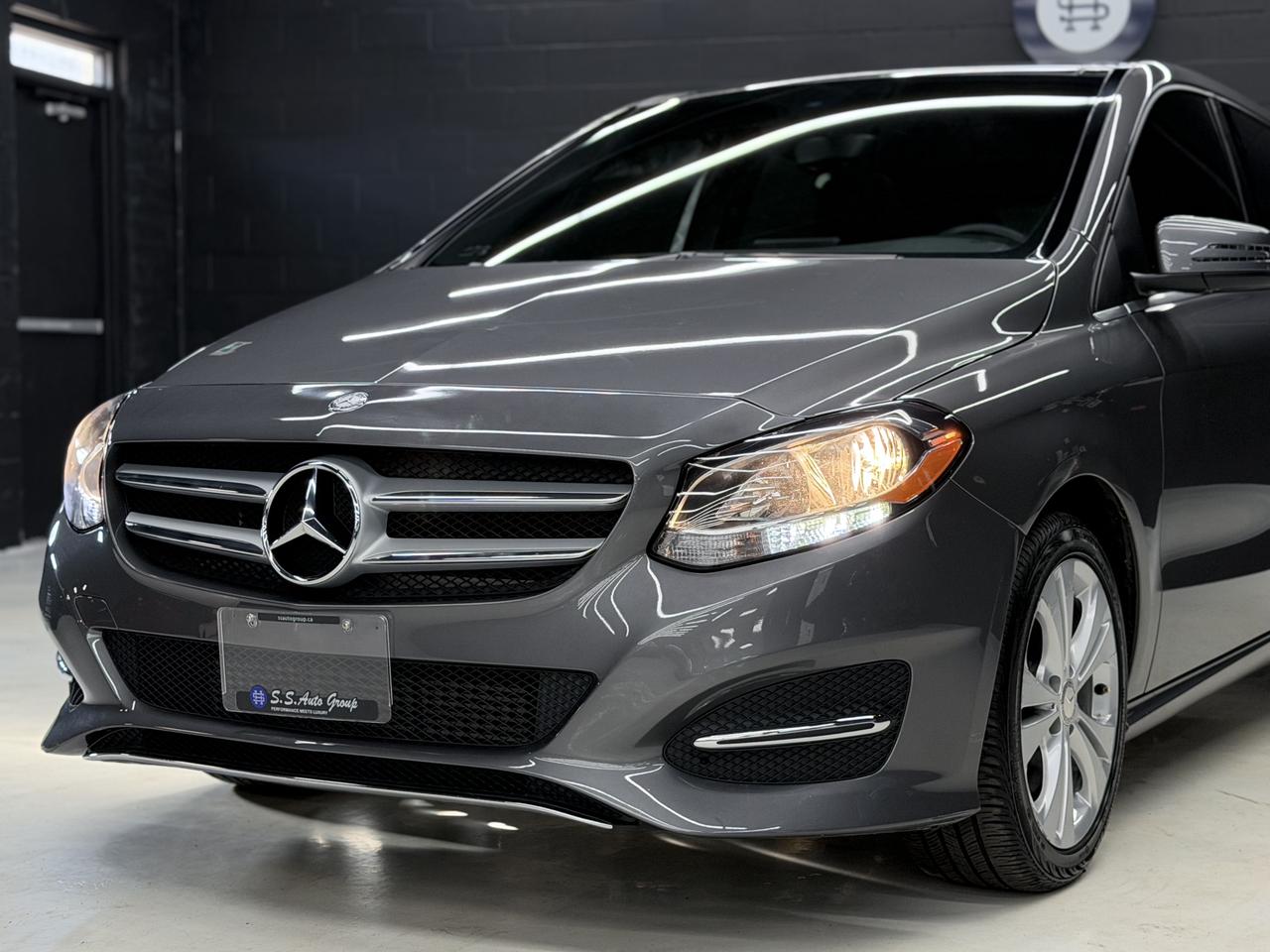 2018 Mercedes-Benz B250 4MATIC|NAV|BACKUP|PANO|FCW|BSM| Photo