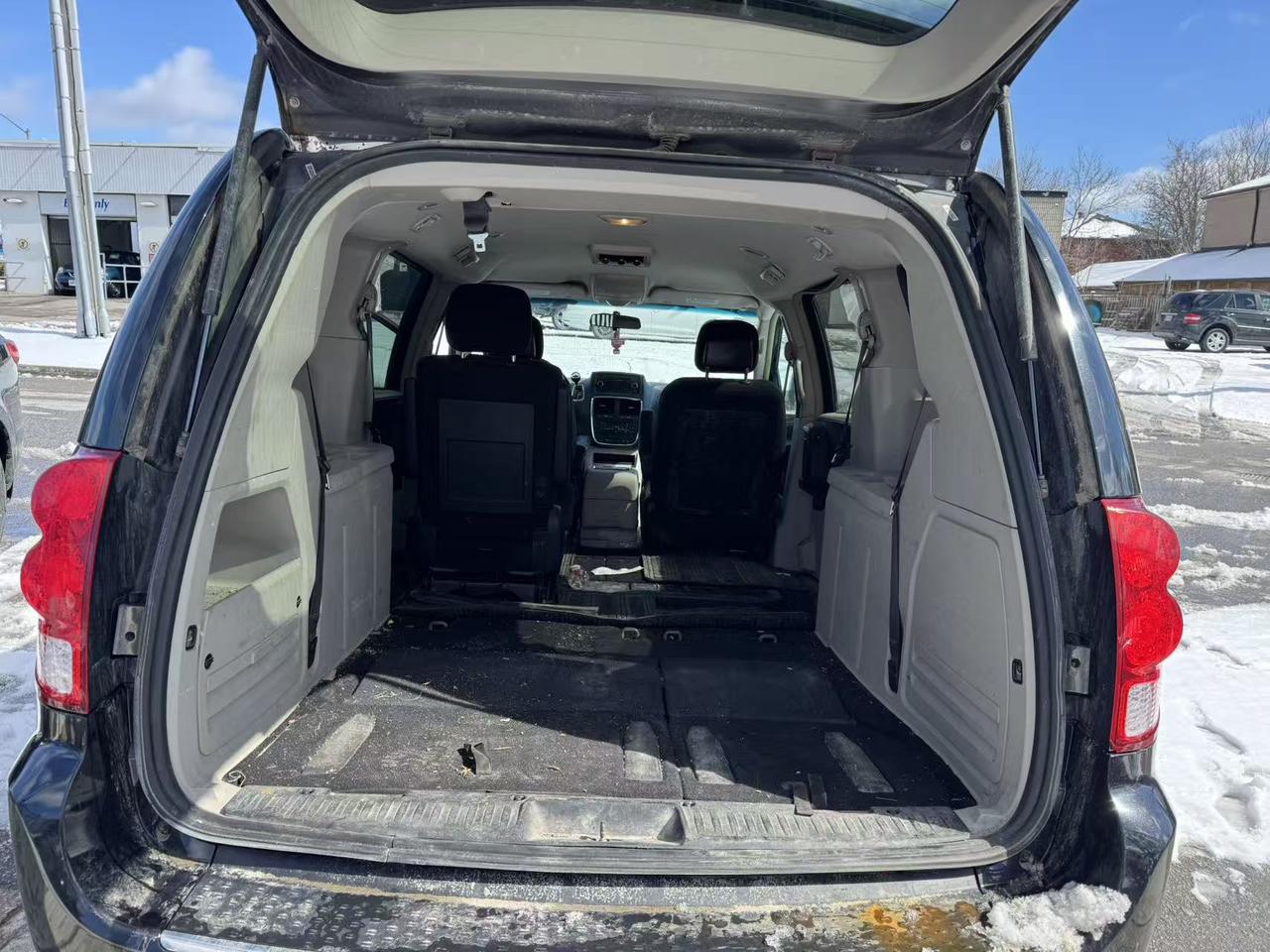 2016 Dodge Grand Caravan 4dr Wgn Crew Photo