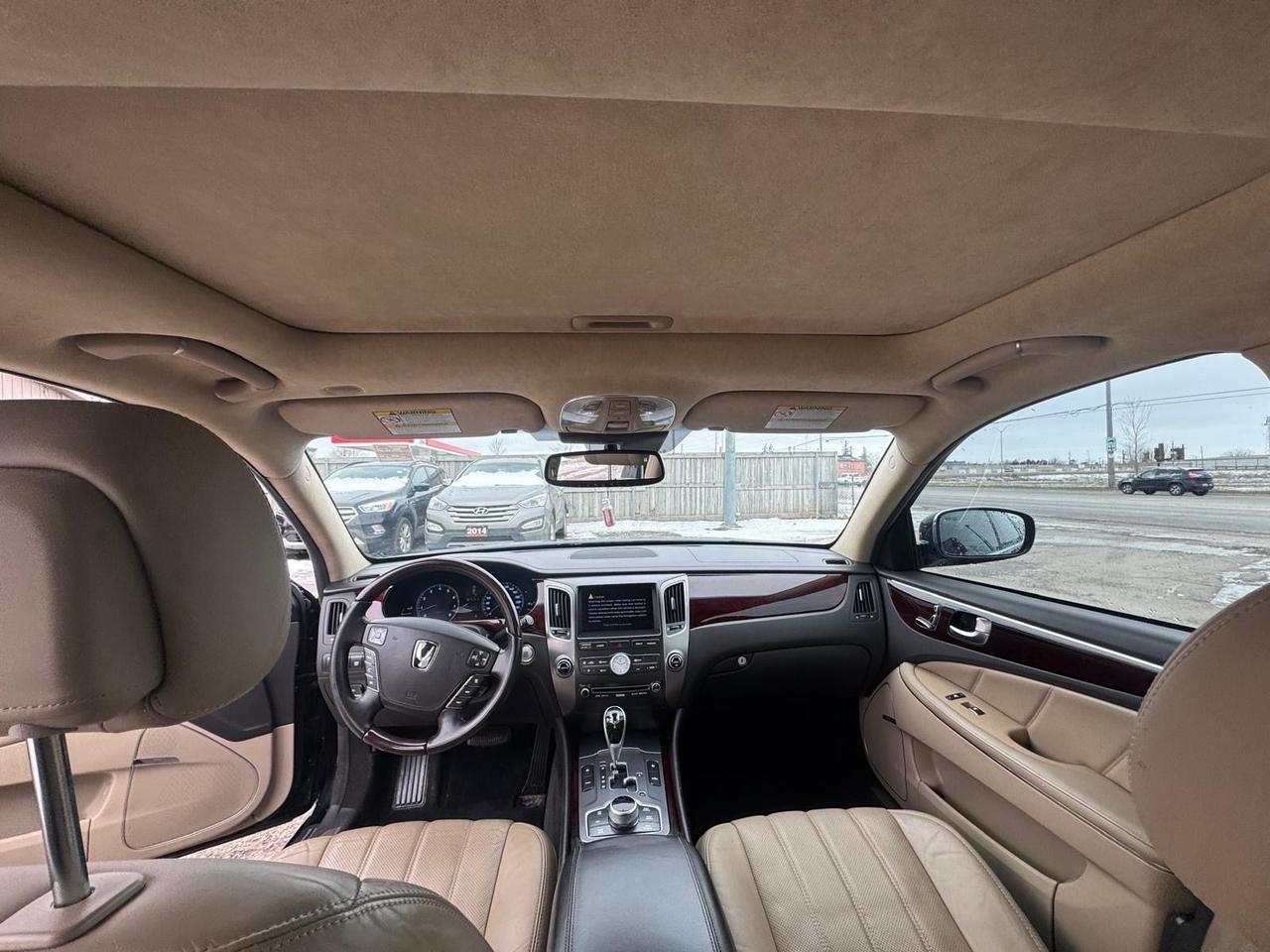 2012 Hyundai Equus SIGNATURE, 2 SETS OF TIRES, WELL MAINTAINED, CERT Photo