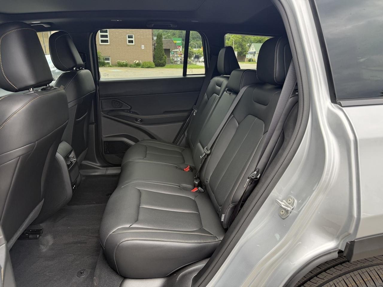 2026 Jeep Cherokee 85th Anniversary 4x4 Photo