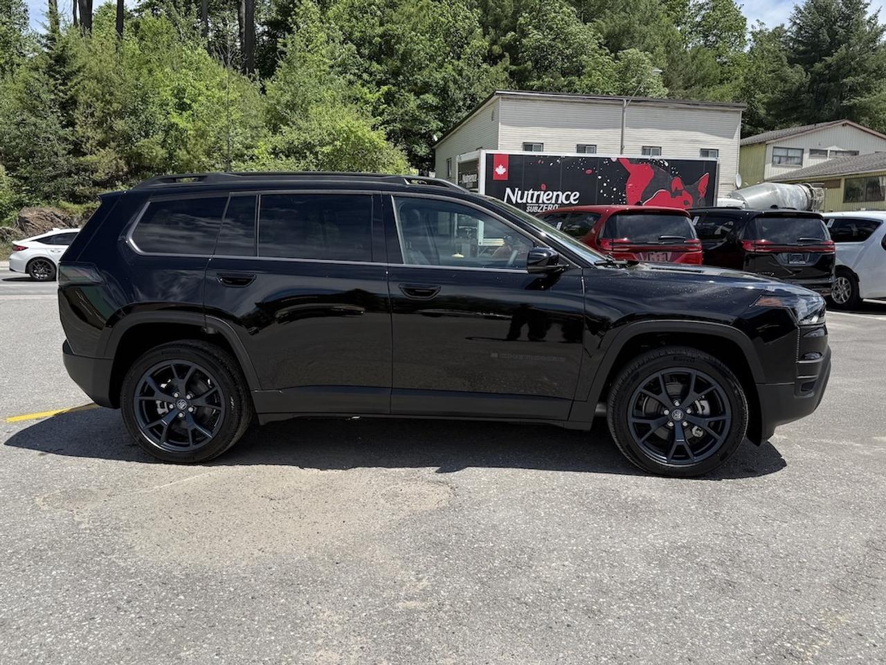 2026 Jeep Cherokee 85th Anniversary 4x4 Photo