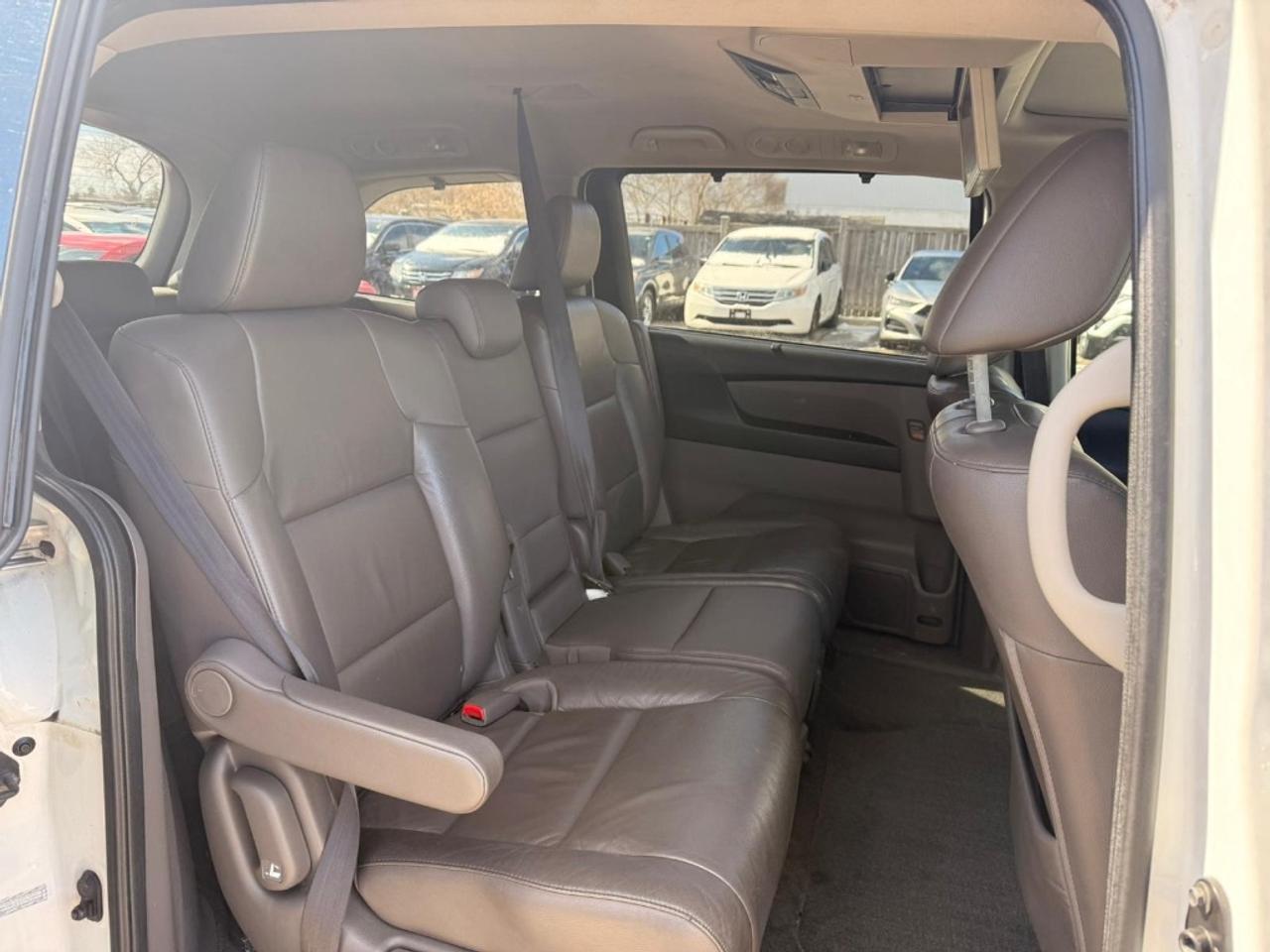 2012 Honda Odyssey Touring Photo