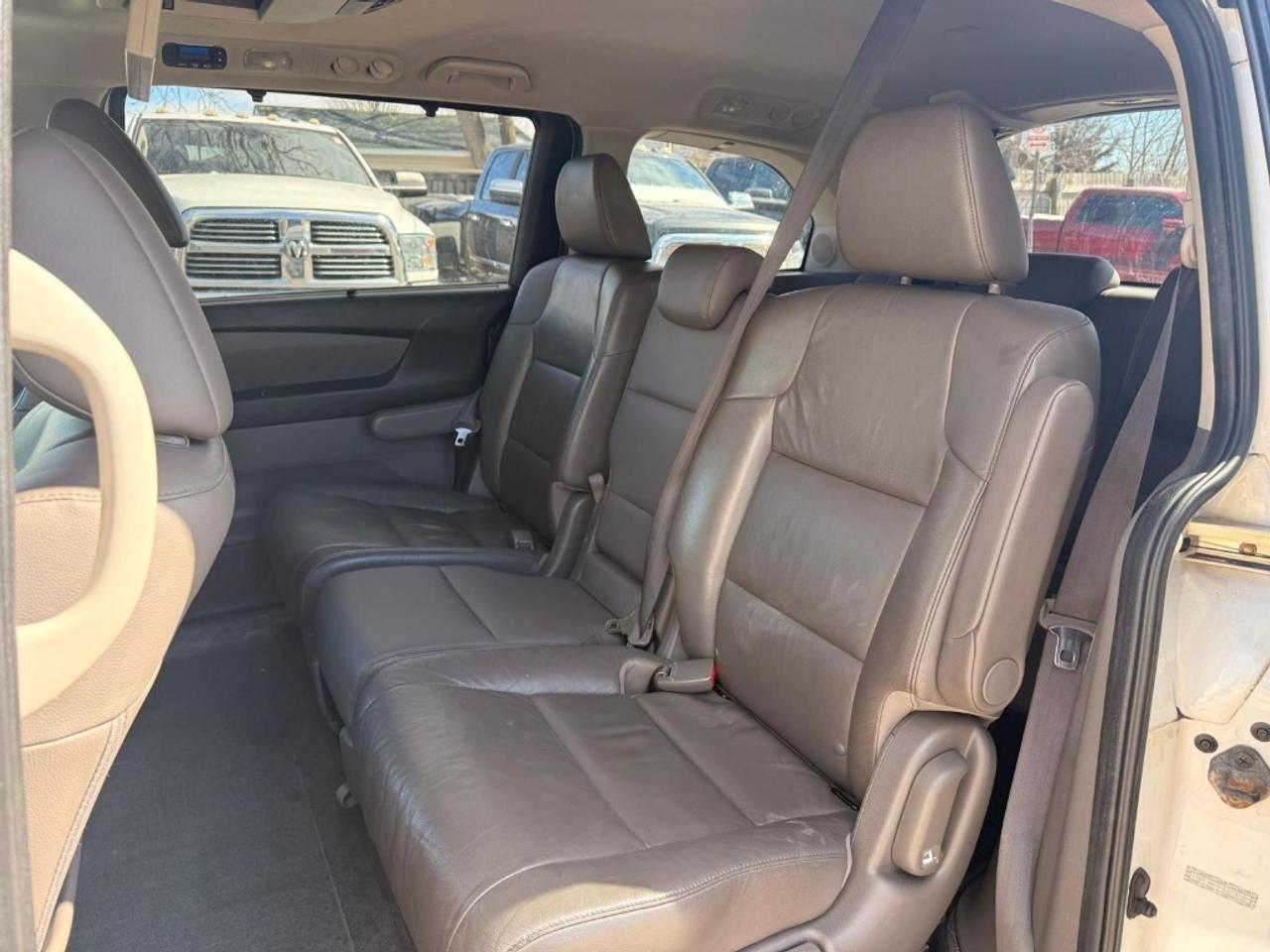 2012 Honda Odyssey Touring Photo