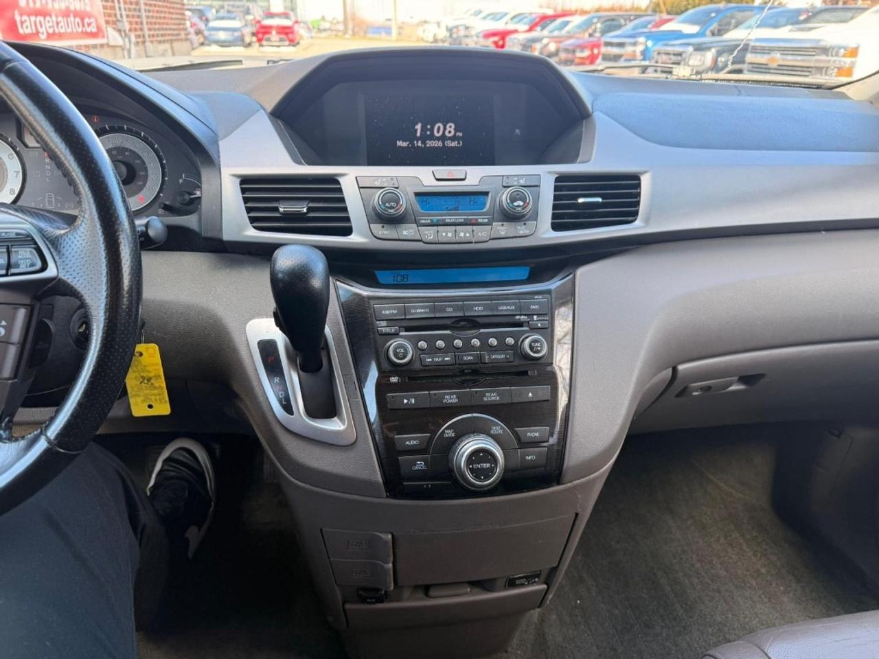 2012 Honda Odyssey Touring Photo