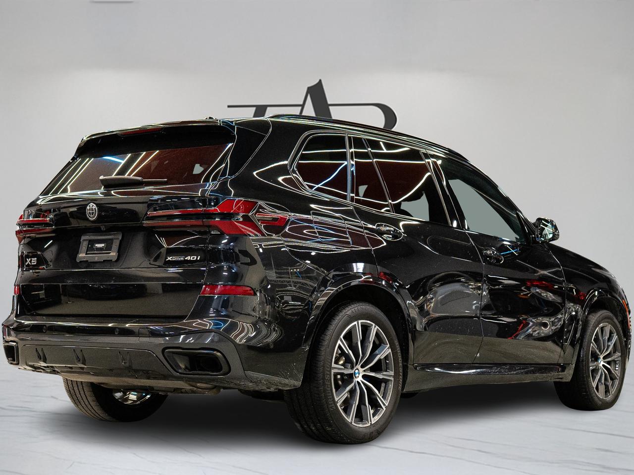 2024 BMW X5 XDRIVE40I | M-SPORT | PREMIUM ESSENTIAL PKG Photo3
