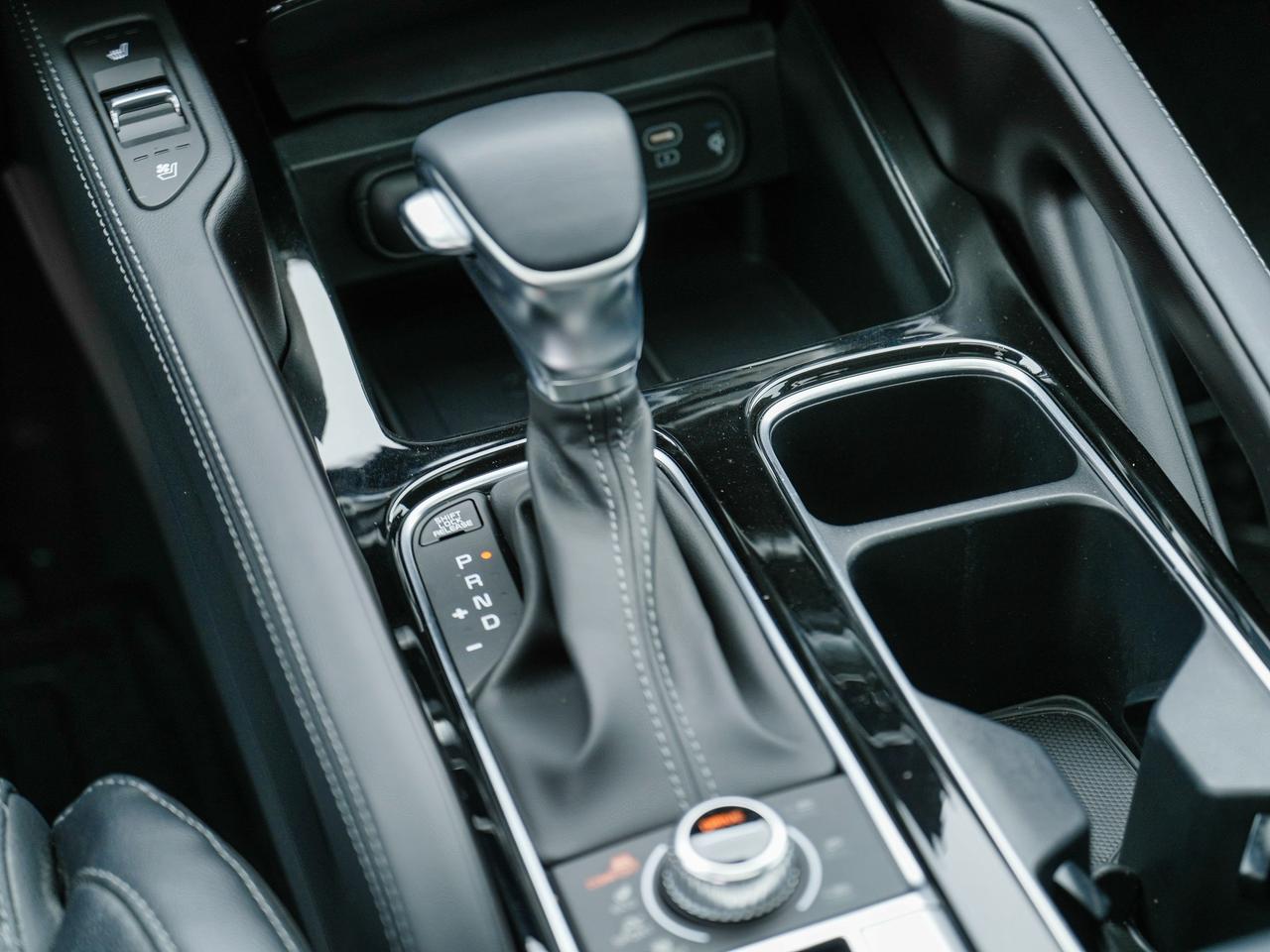 2024 Kia Telluride 7 PASSENGER | 1 OWNER | DOUBLE SUN ROOF Photo