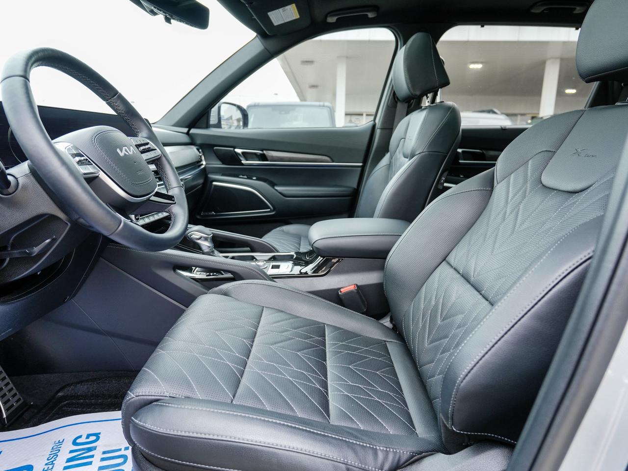 2024 Kia Telluride 7 PASSENGER | 1 OWNER | DOUBLE SUN ROOF Photo