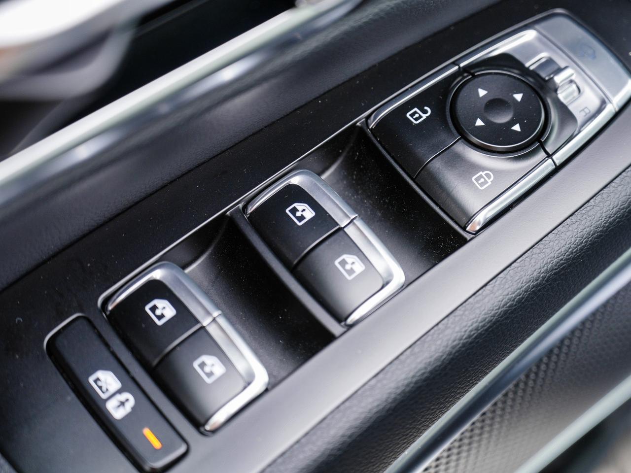 2024 Kia Telluride 7 PASSENGER | 1 OWNER | DOUBLE SUN ROOF Photo