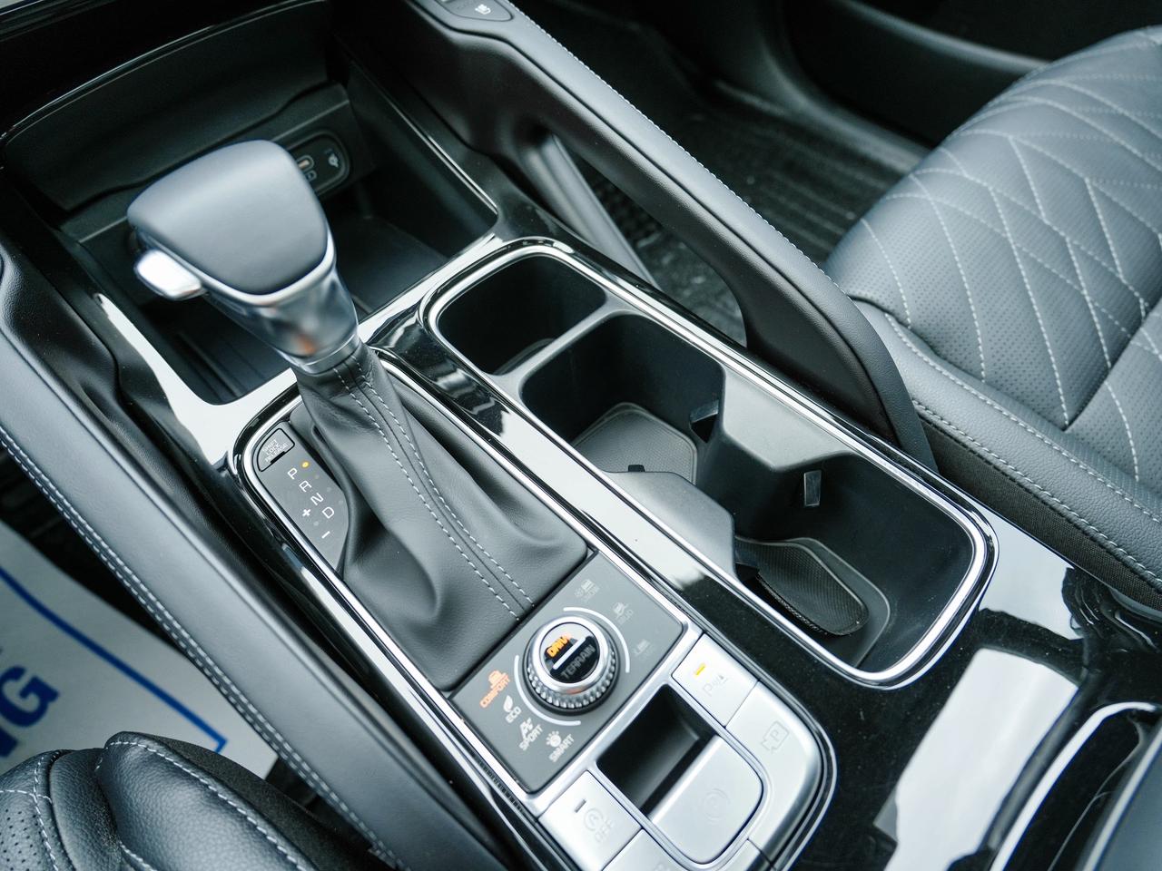 2024 Kia Telluride 7 PASSENGER | 1 OWNER | DOUBLE SUN ROOF Photo