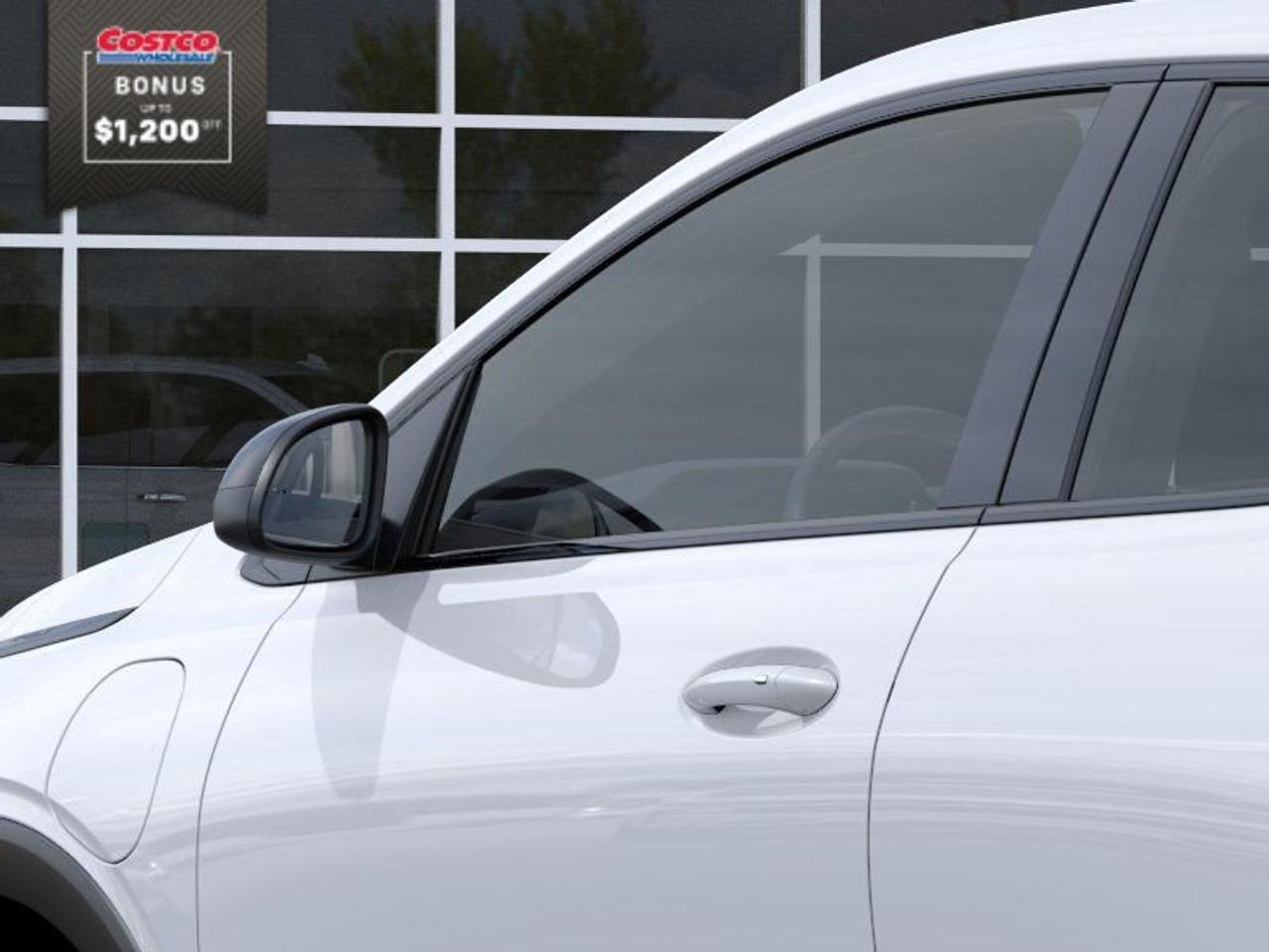 2027 Chevrolet Bolt LT FWD 4dr LT Photo