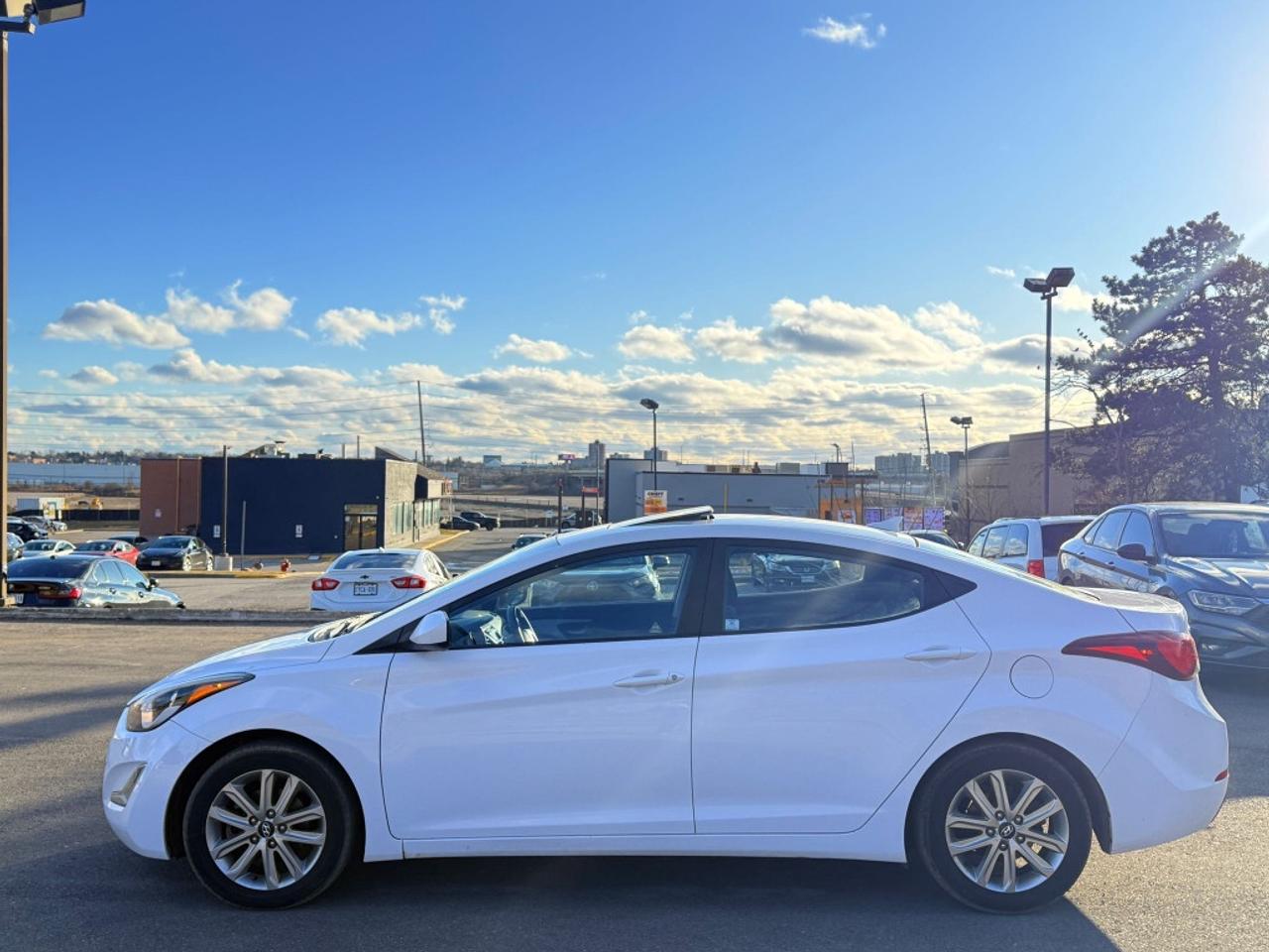 2015 Hyundai Elantra 4dr Sedan Automatic Sport Appearance Photo