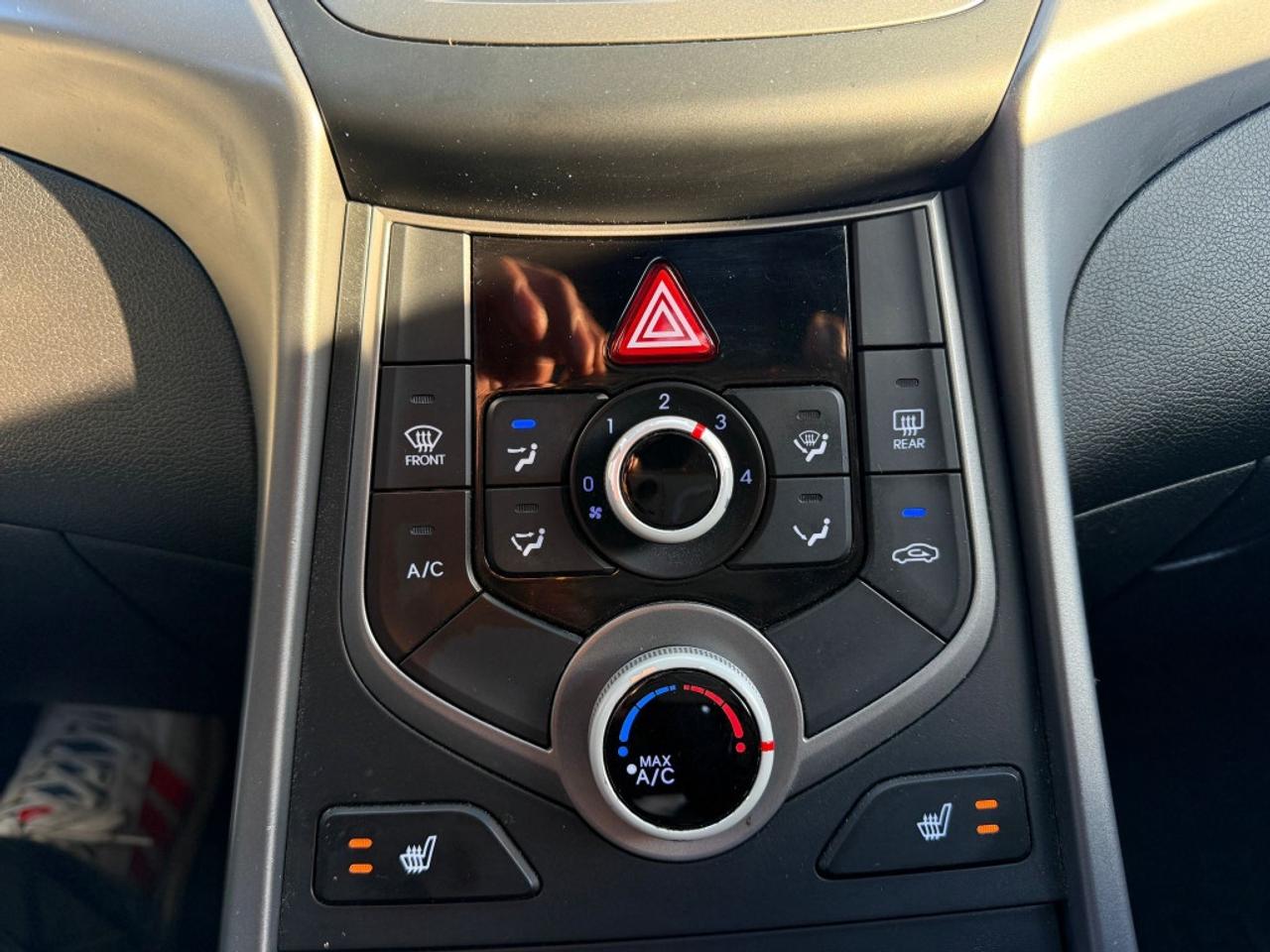 2015 Hyundai Elantra 4dr Sedan Automatic Sport Appearance Photo