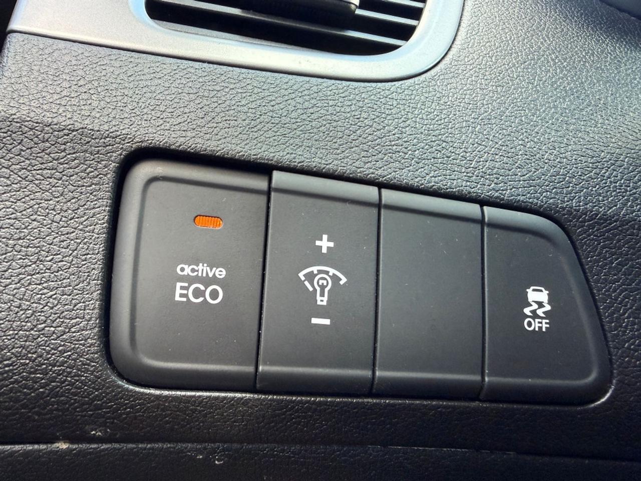 2015 Hyundai Elantra 4dr Sedan Automatic Sport Appearance Photo