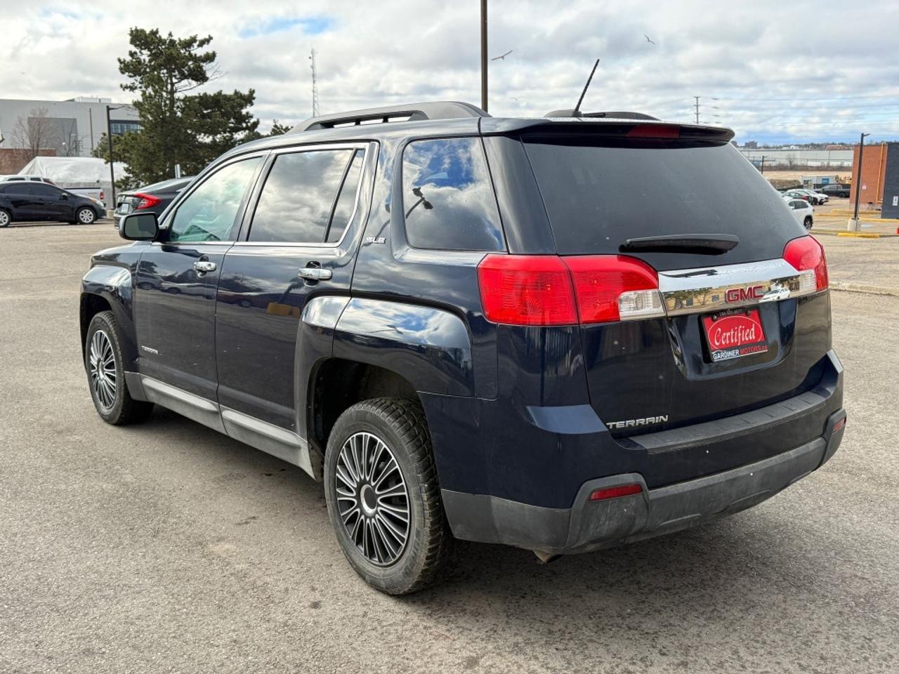 2015 GMC Terrain SL Front-wheel Drive Automatic Photo