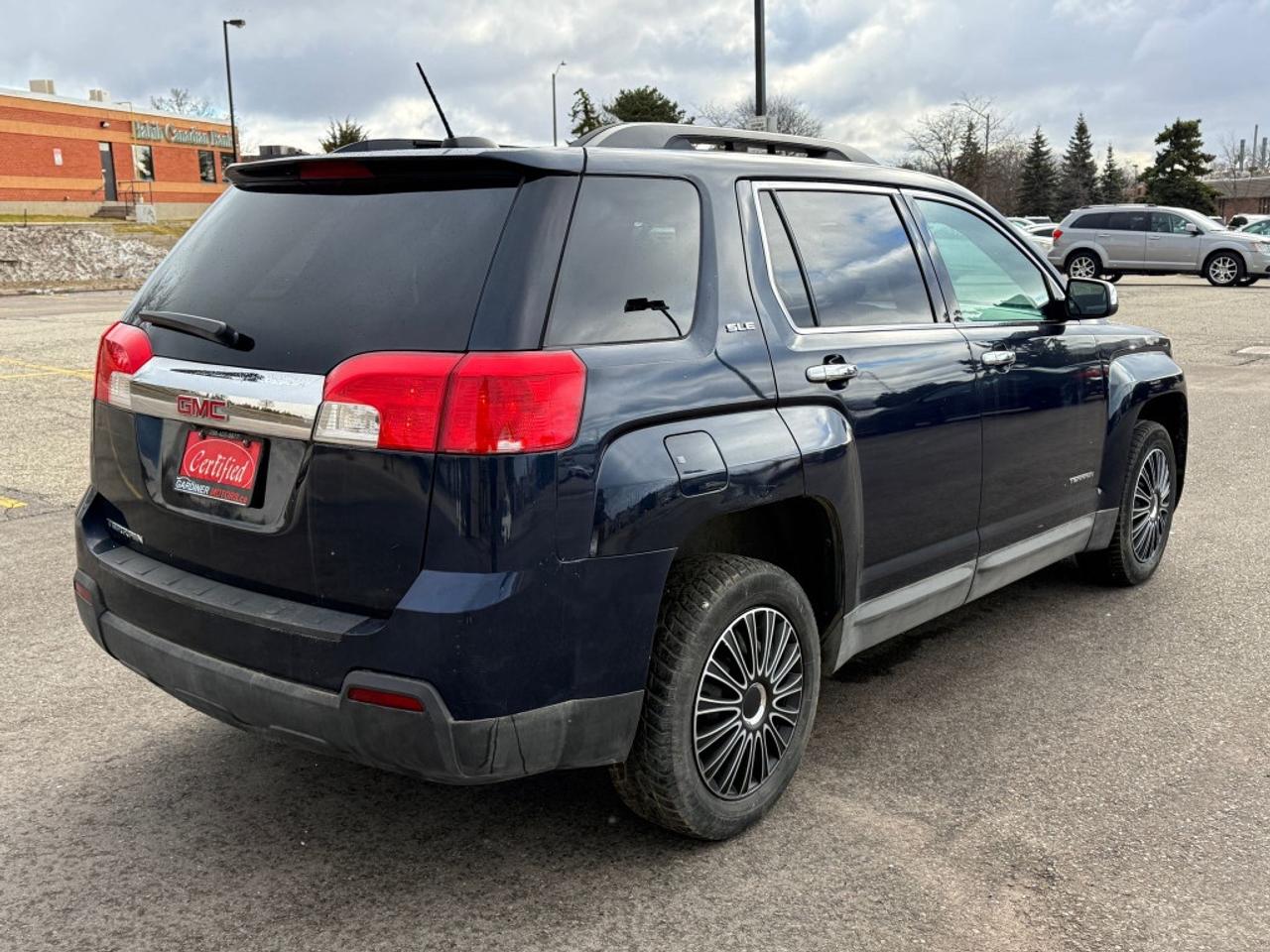2015 GMC Terrain SL Front-wheel Drive Automatic Photo