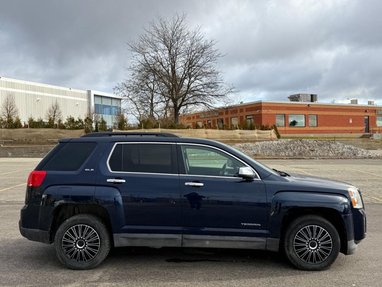 2015 GMC Terrain SL Front-wheel Drive Automatic Photo