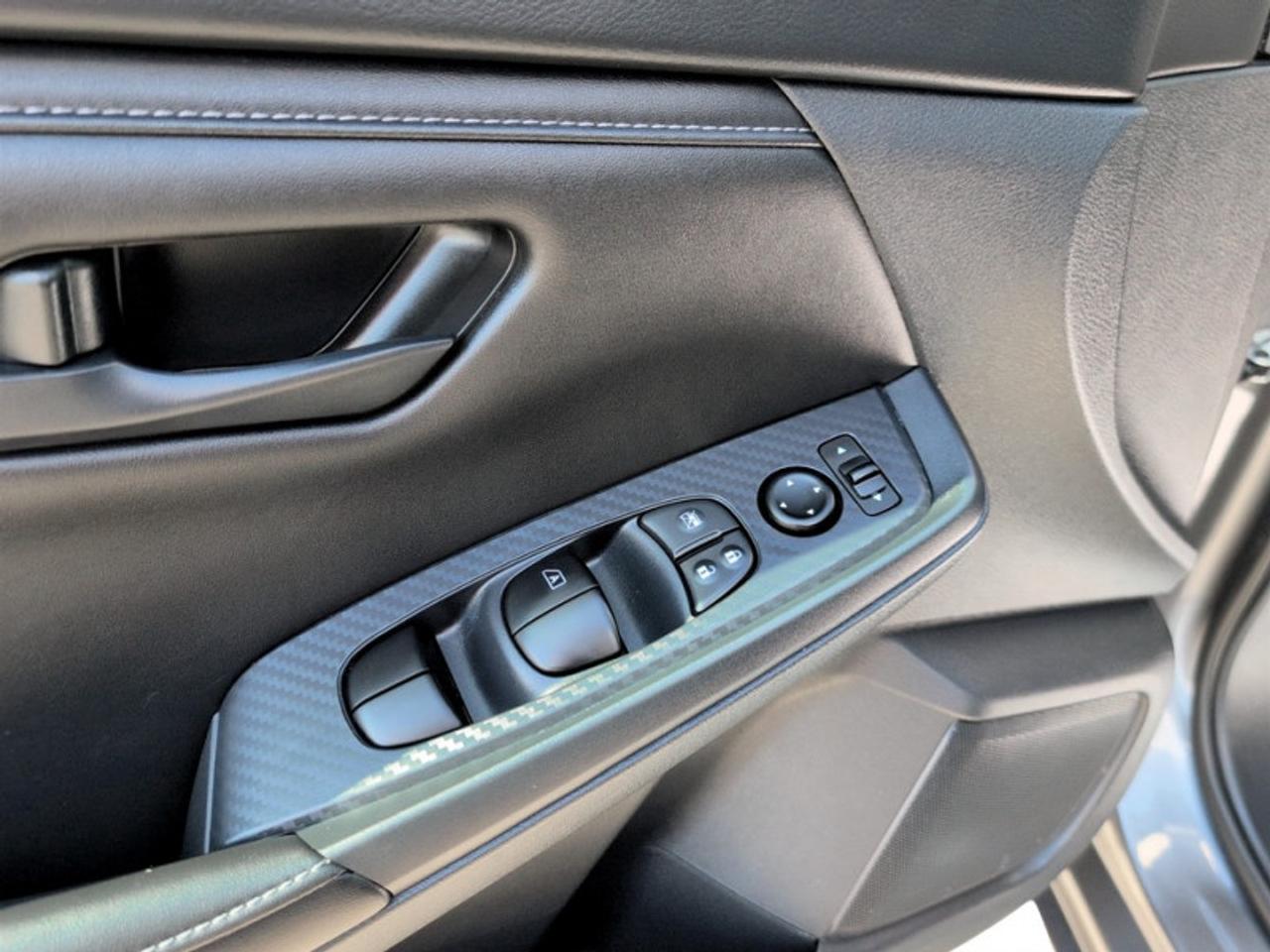 2024 Nissan Sentra S Plus  **LOW KMS - ONE OWNER** Photo
