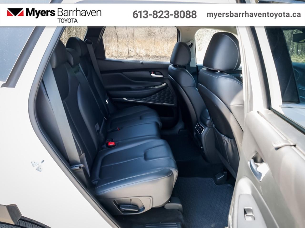 2023 Hyundai Santa Fe Urban AWD  - Sunroof -  Heated Seats - $216 B/W Photo