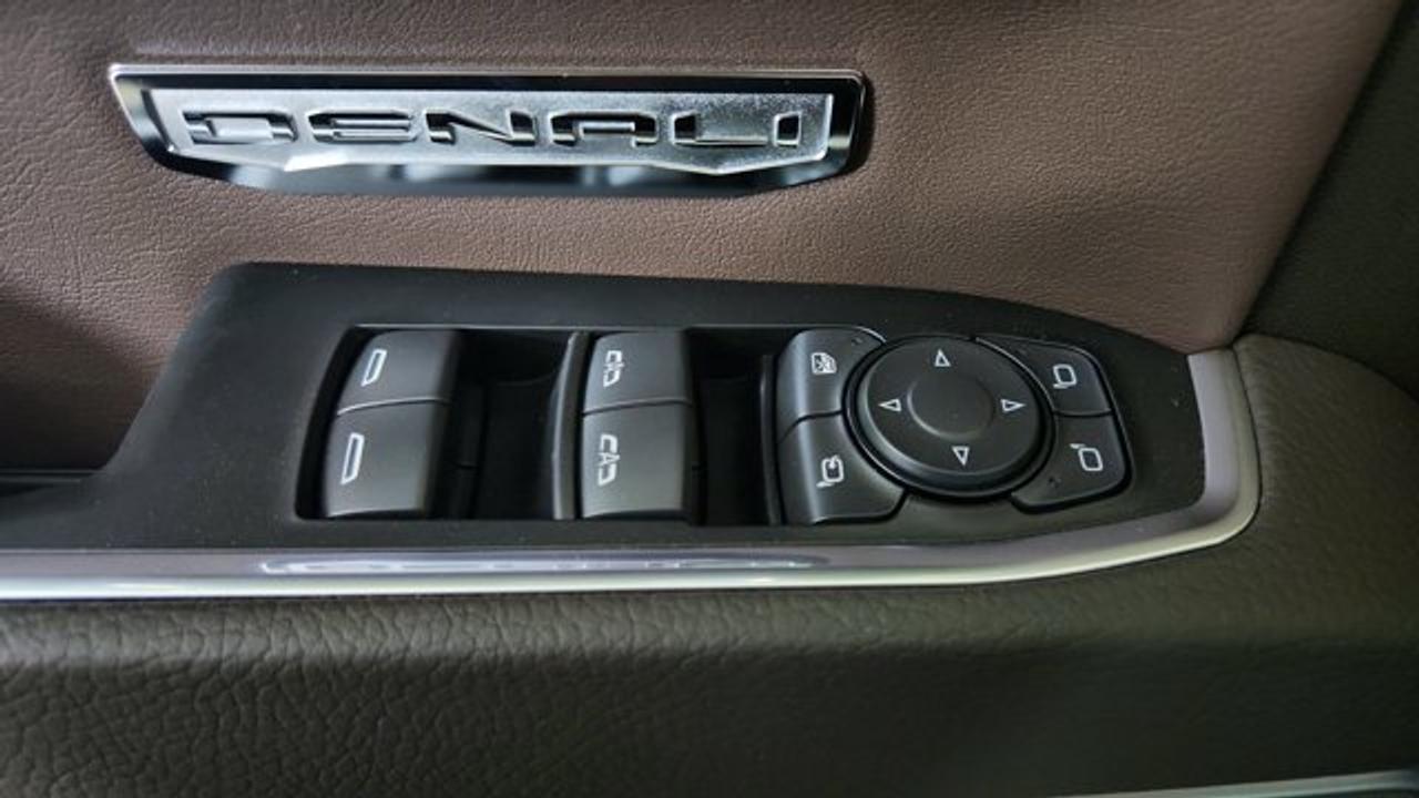 13751170