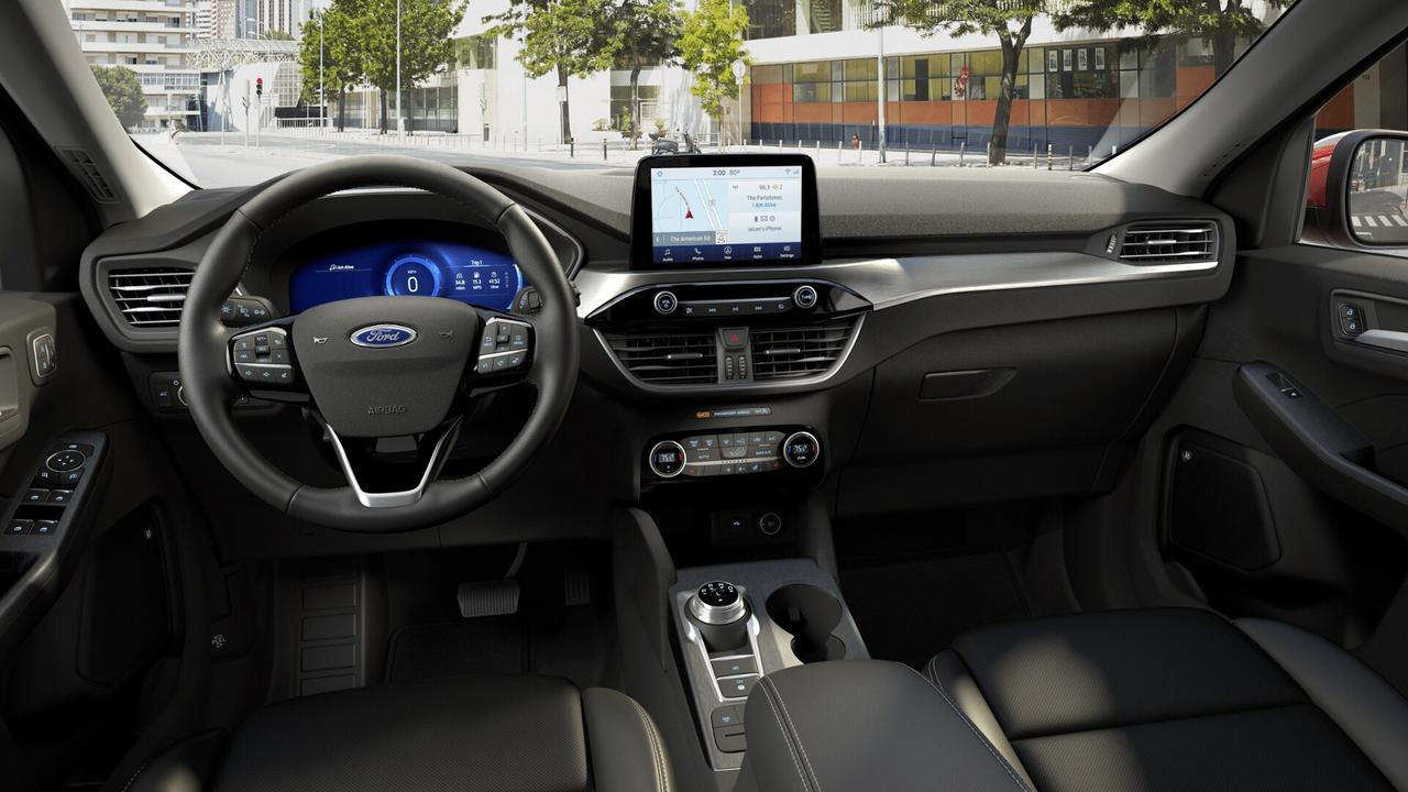 2022 Ford Escape Titanium Hybrid Photo