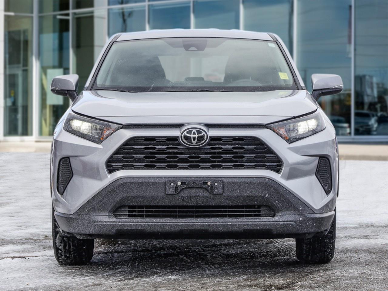 2023 Toyota RAV4 LE Photo