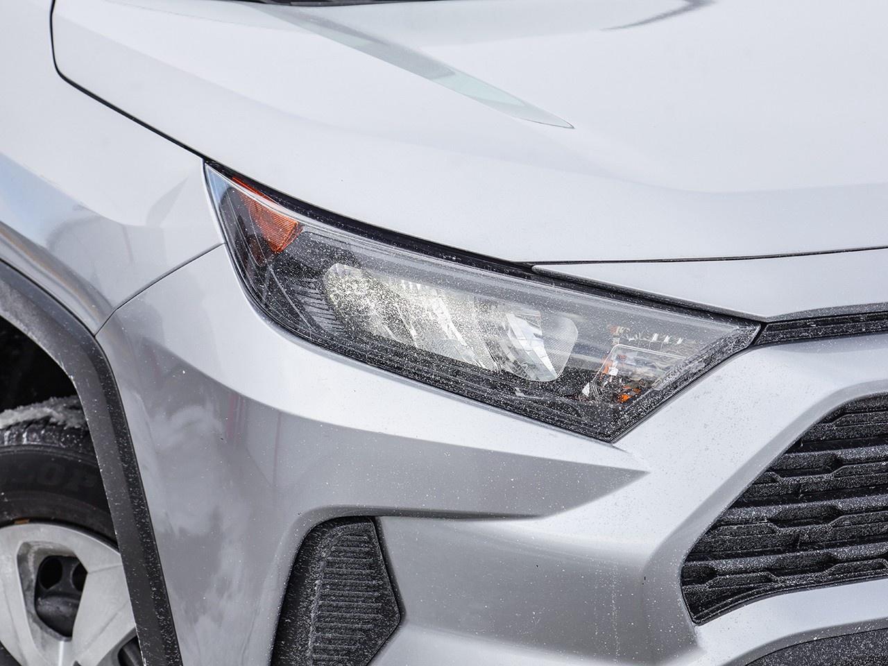 2023 Toyota RAV4 LE Photo