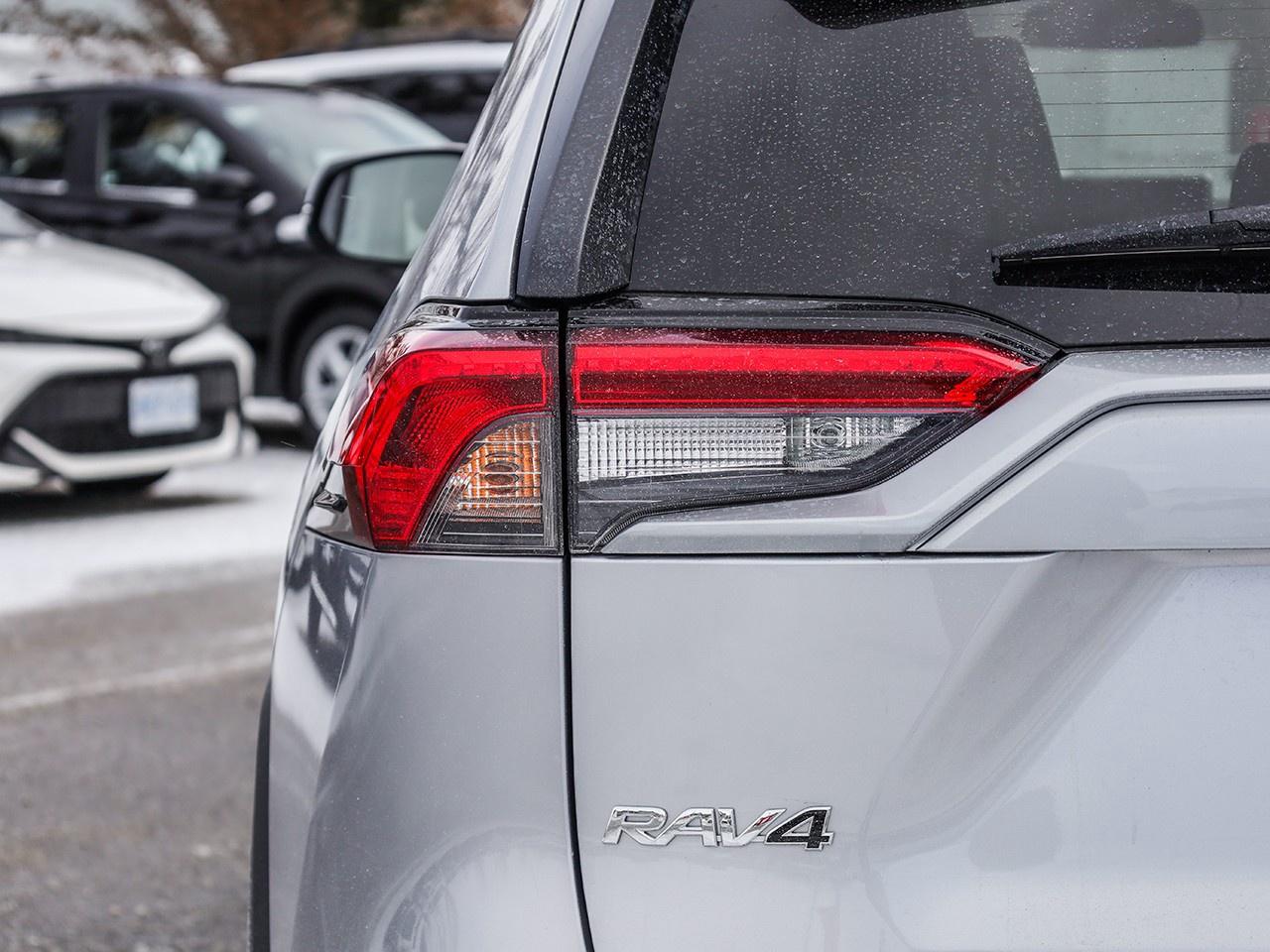 2023 Toyota RAV4 LE Photo