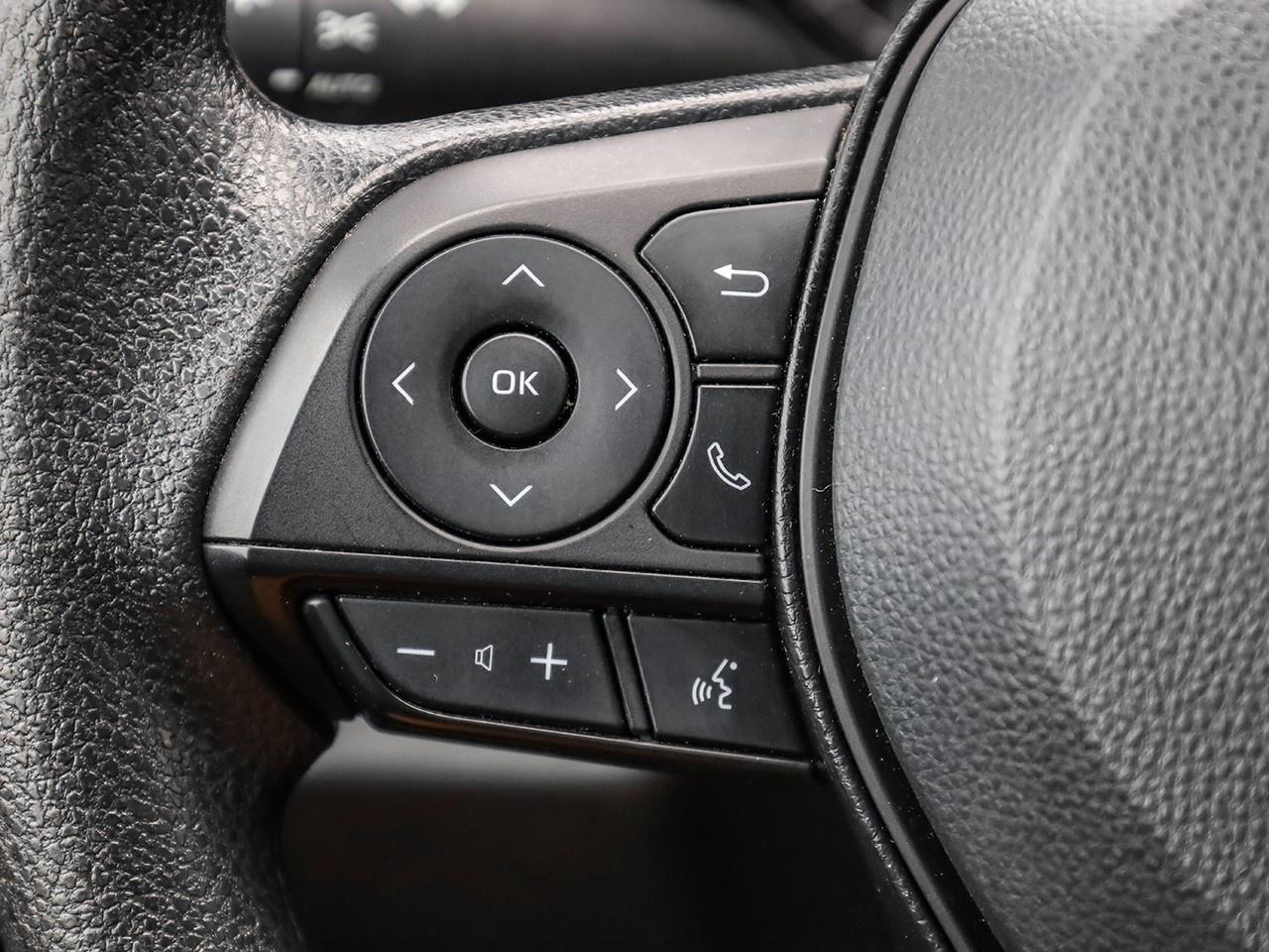 2023 Toyota RAV4 LE Photo