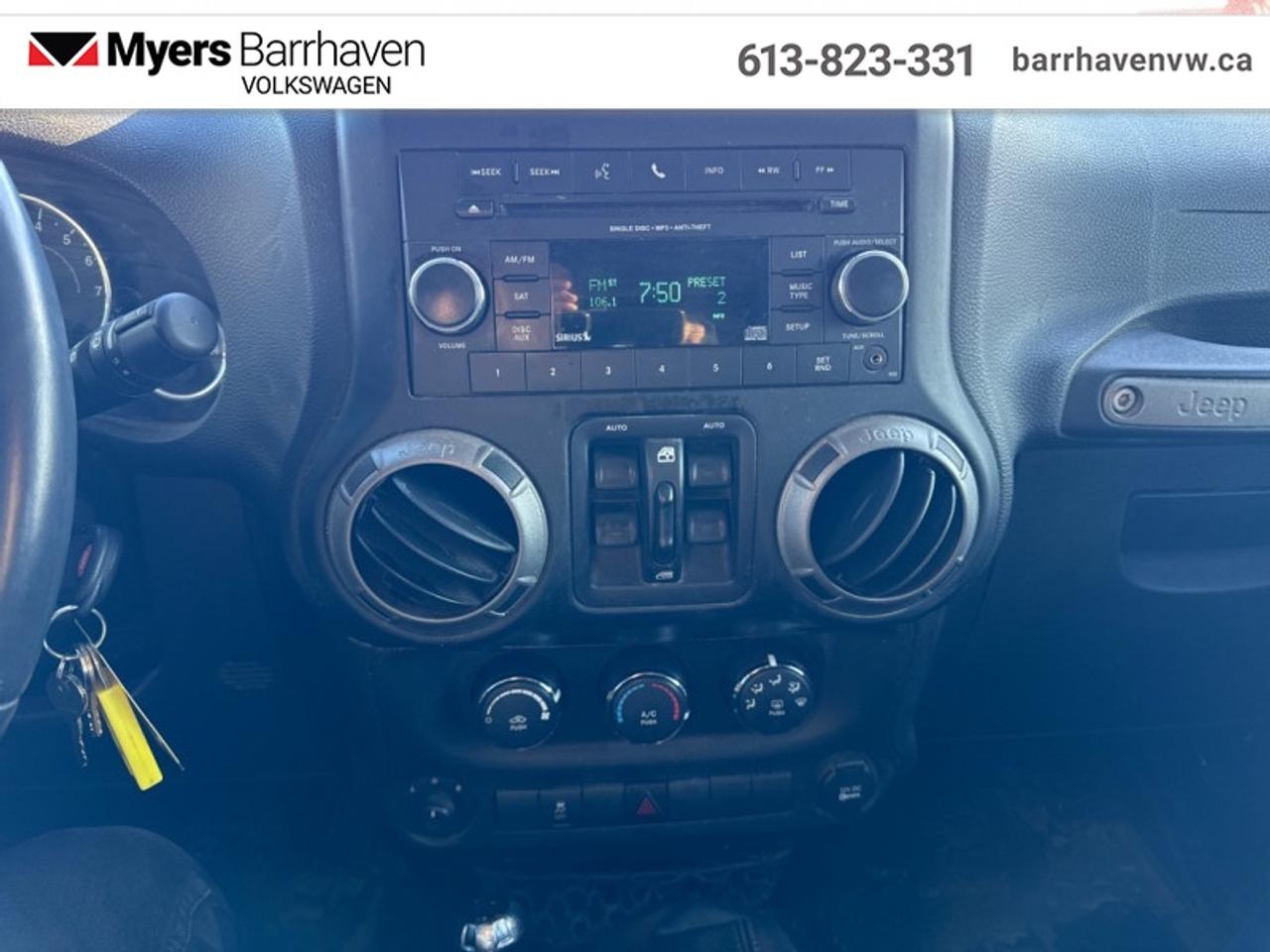 2016 Jeep Wrangler Unlimited Sport  - Cruise Control Photo